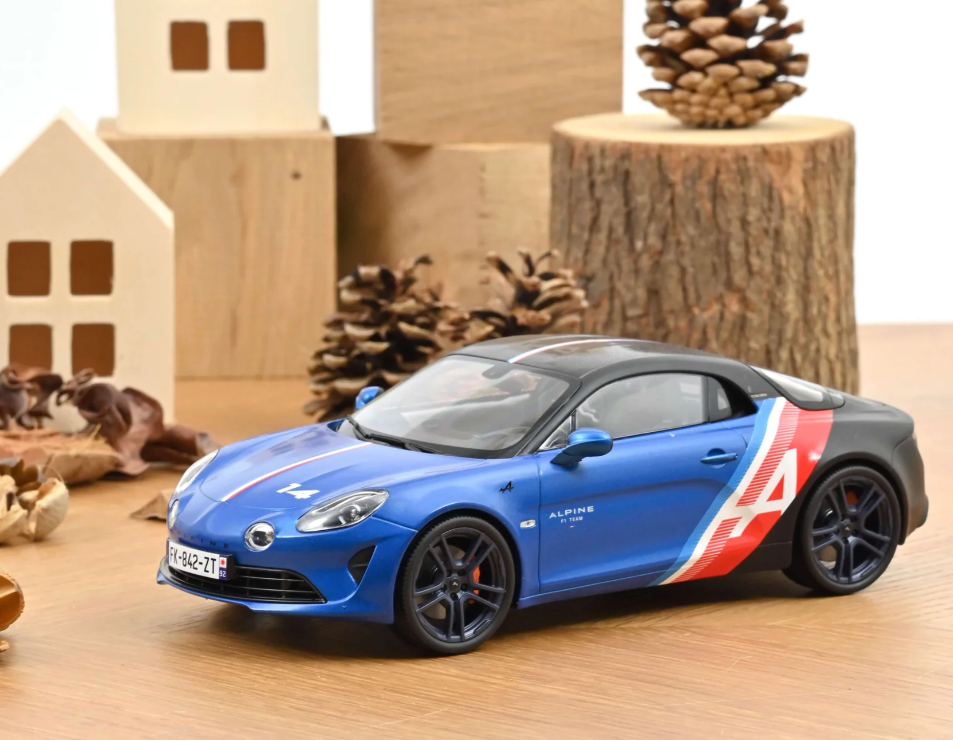 Voitures Miniatures 1/18