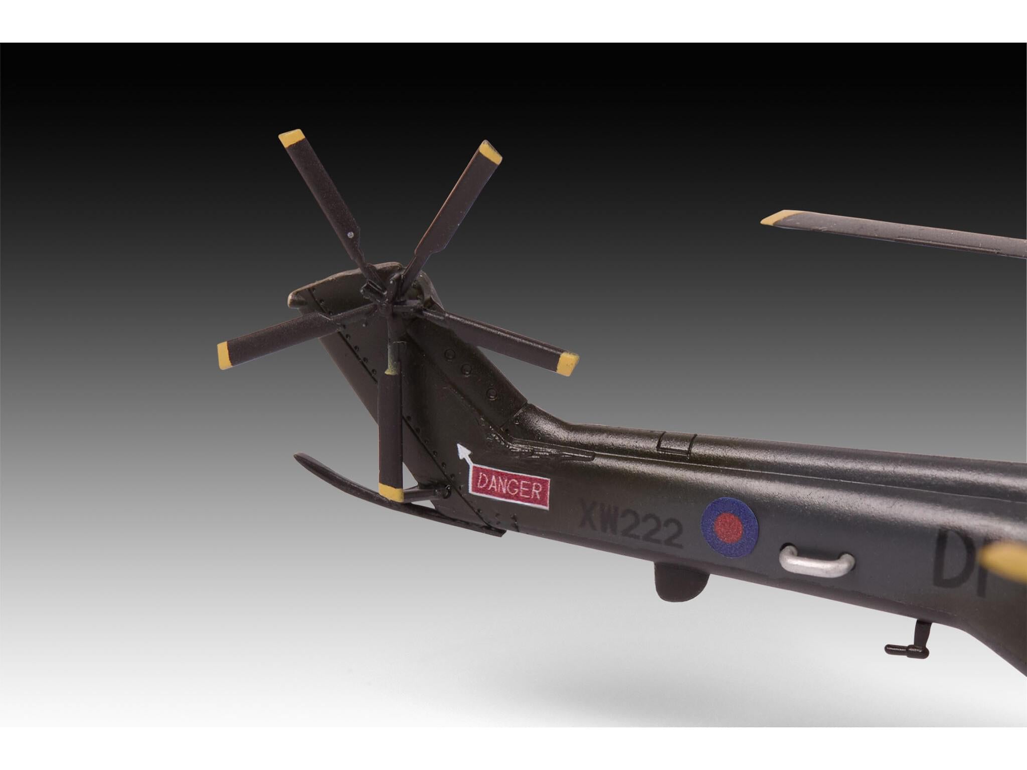 Maquette hélicoptère Revell 03746 Westland Puma HC.1