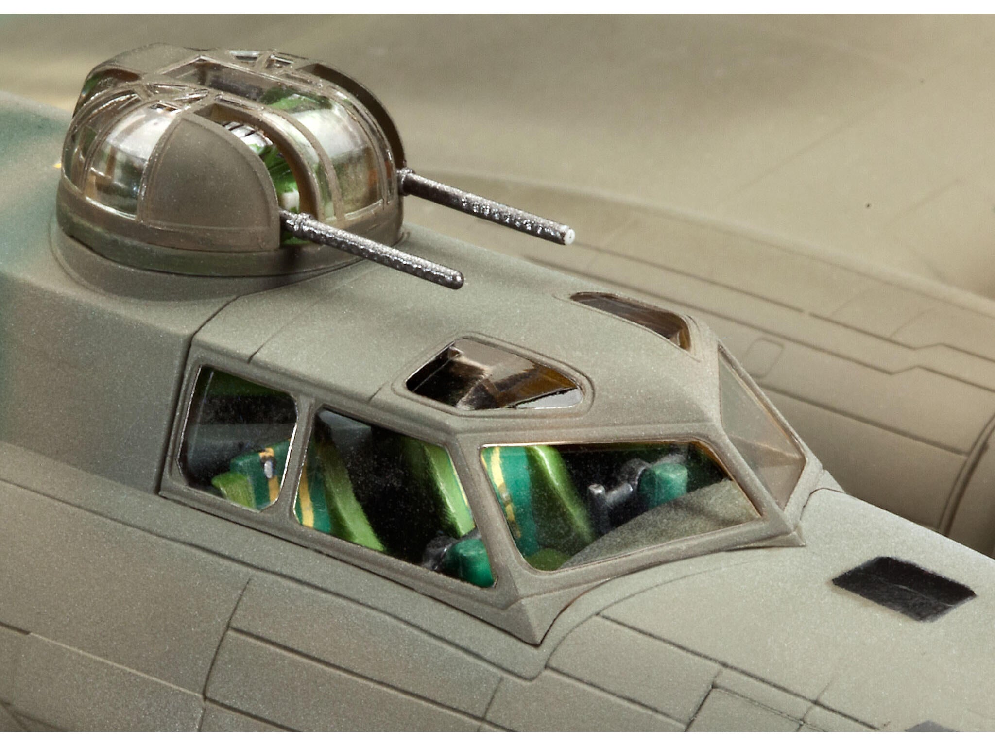 Maquette avion Revell 04279 B-17F Memphis Belle