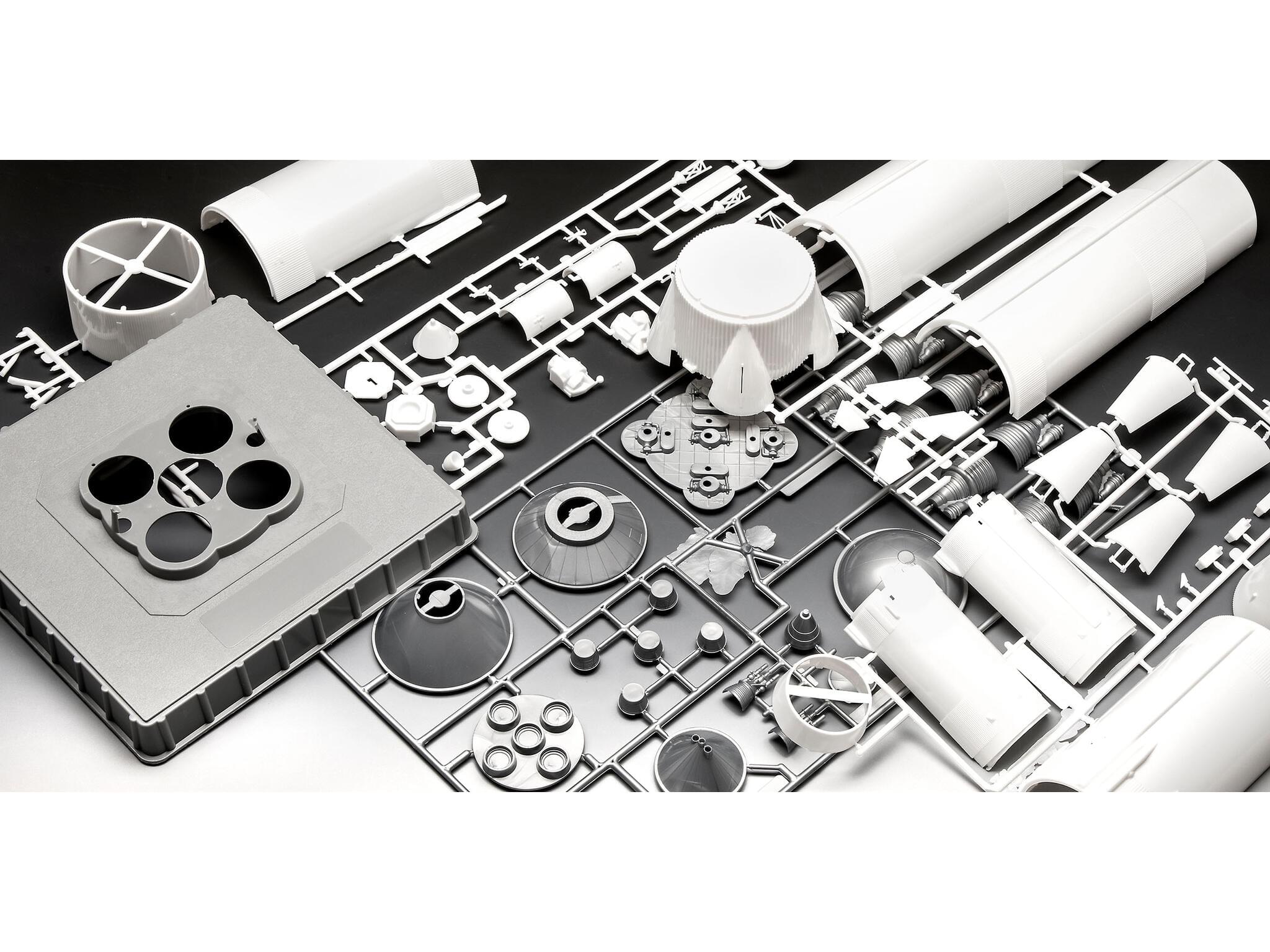 Maquette Stars wars Revell 04909 Apollo Saturn V