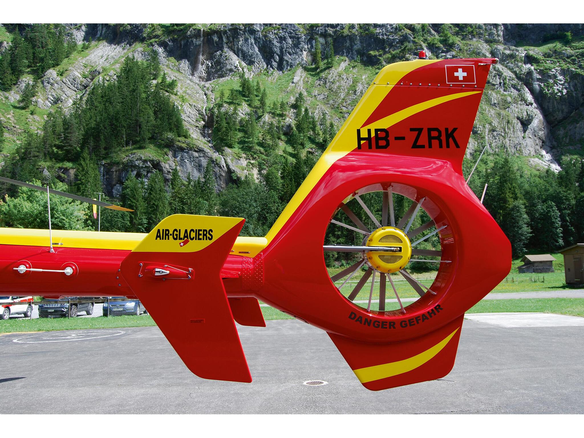 Maquette hélicoptère Revell 04986 Airbus Helicopters EC135 "Air-Glaciers"