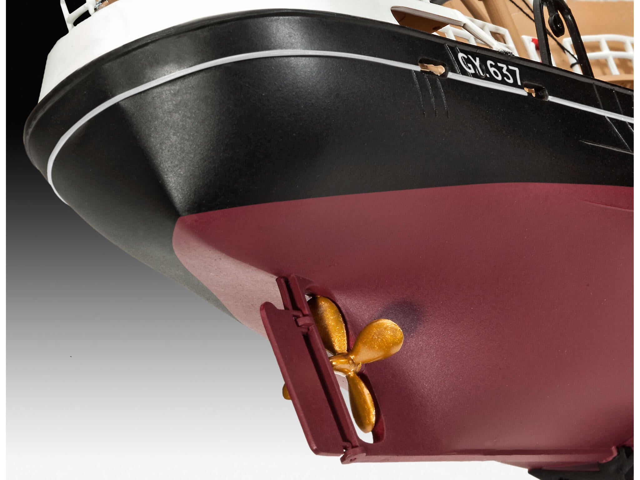 Maquette bateau Revell 05204 Chalutier de la mer du nord