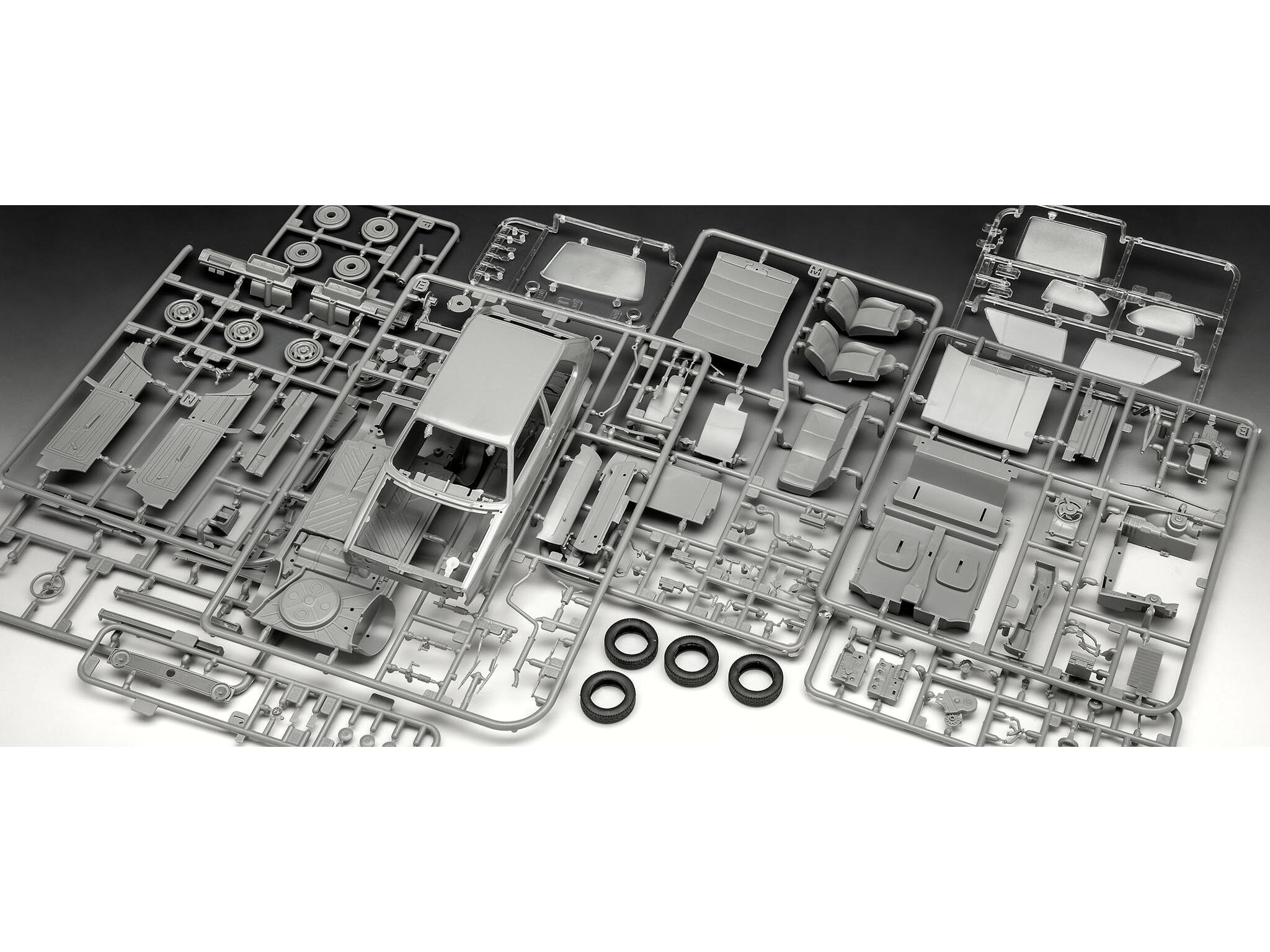 Maquette voiture Revell 05623 Coffret Cadeau"50 ans VW Golf1GTi" avec accessoires de base
