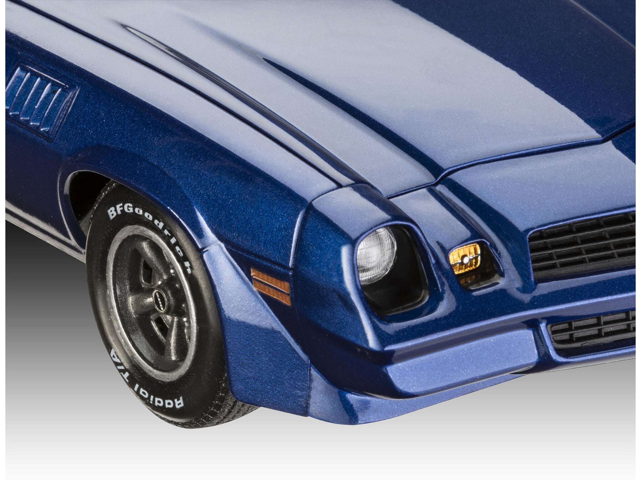 Maquette film Revell 07728 "Stranger Things" Billy's Chevy Camaro Z/28