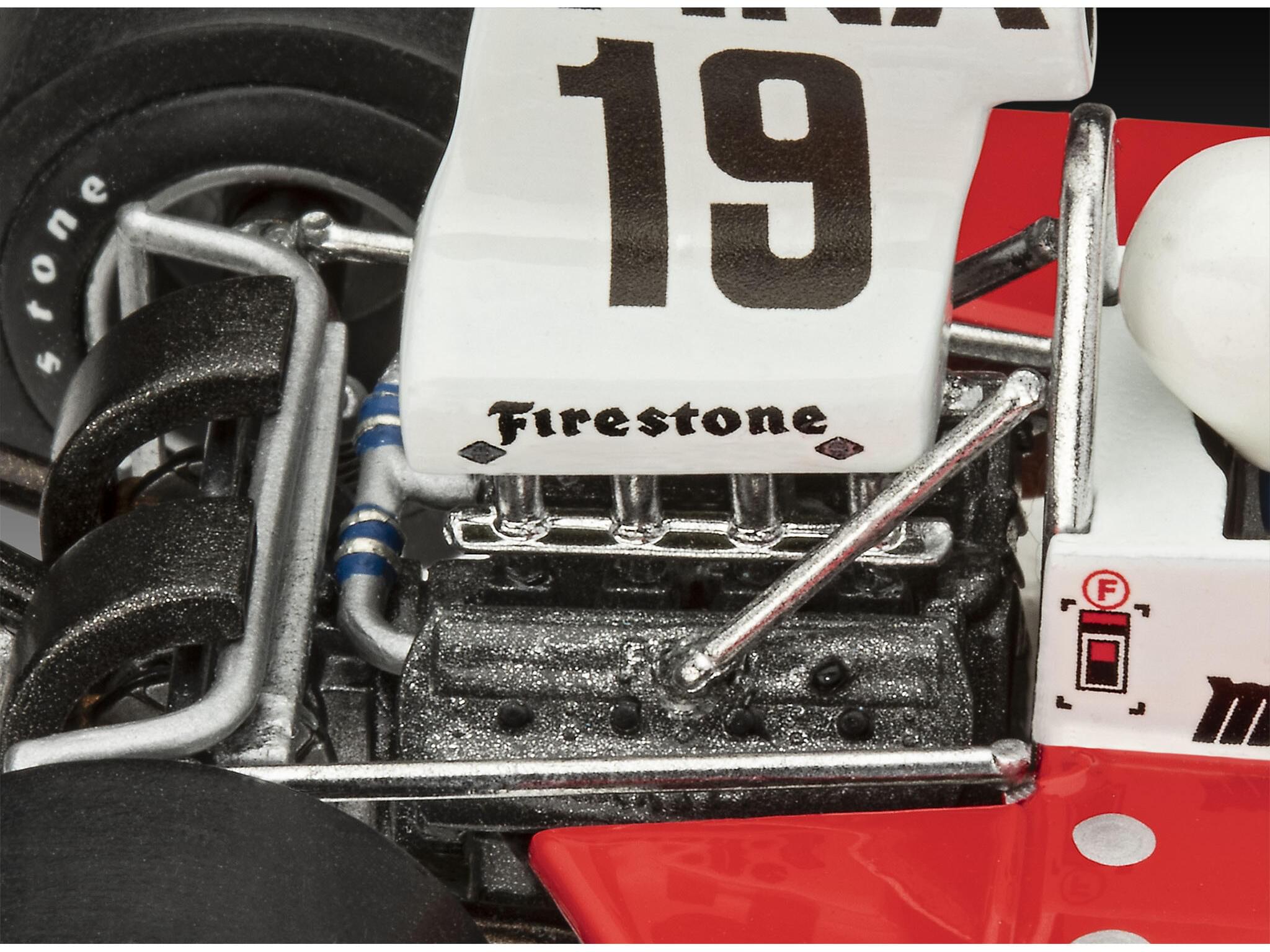 Maquette voiture Revell 07739 Surtees TS16/03