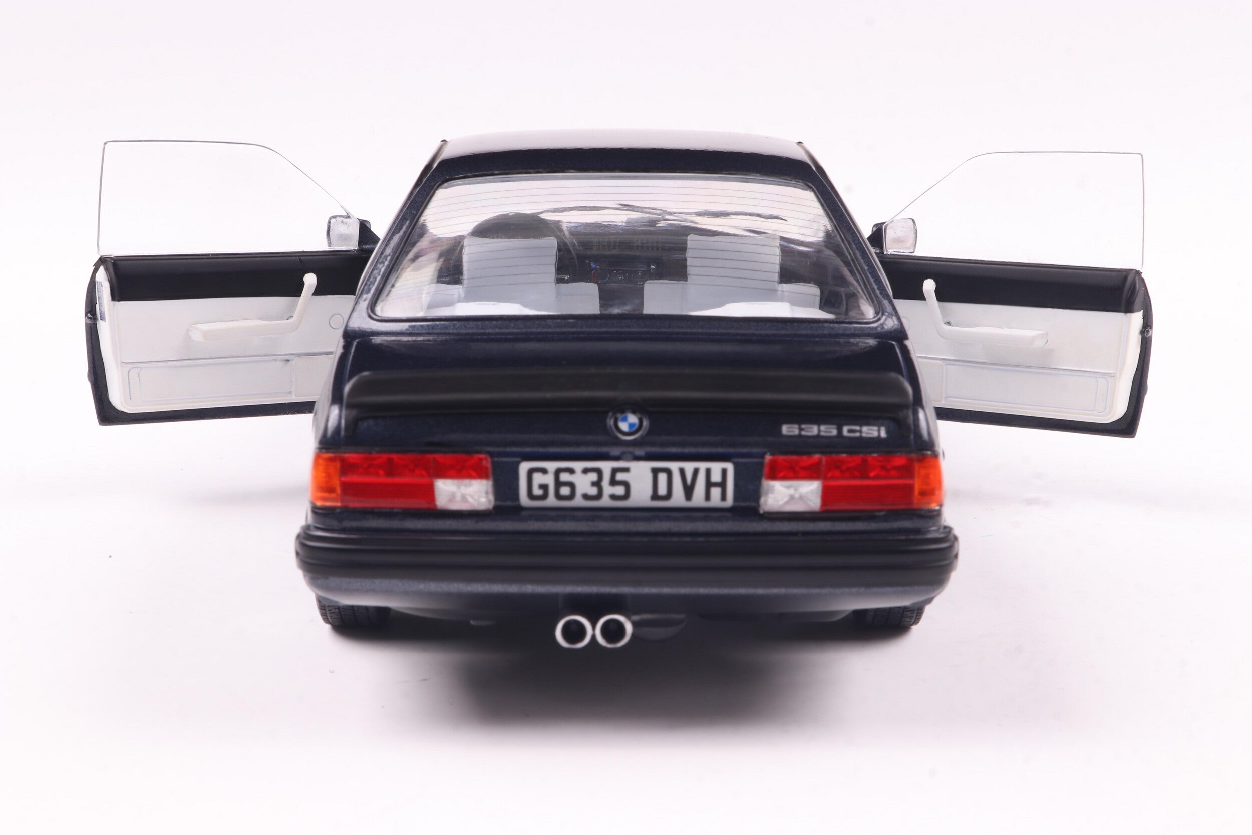 Solido S1810306 Voiture miniature collection 1/18 BMW 635 CSI – Macau Blue – 1984