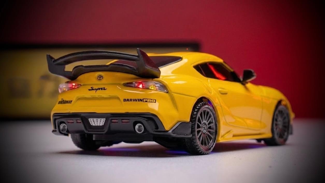 Voiture drift Supra 1/43 4WD RTR blanc - 10043 - Breizh Modélisme.