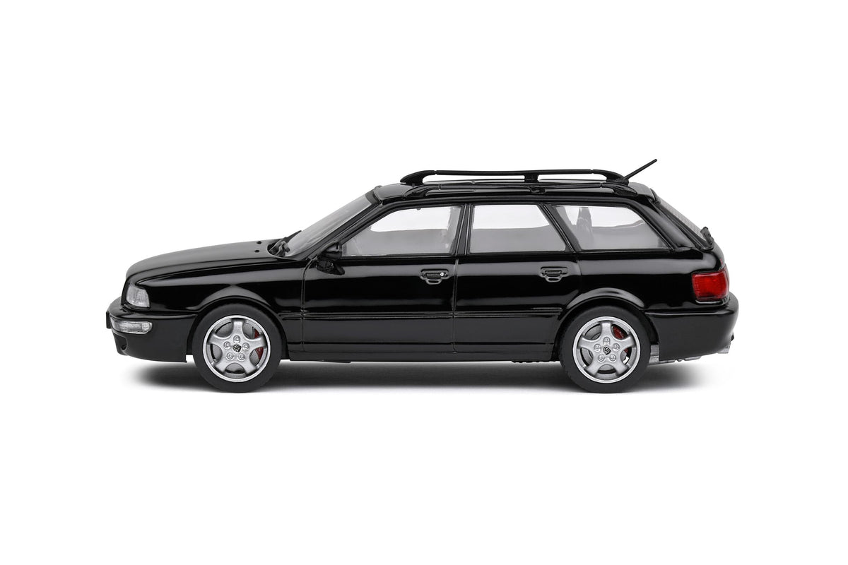 Voiture miniature 1/43 Audi Avant RS2 noir brillant Solido S4310103
