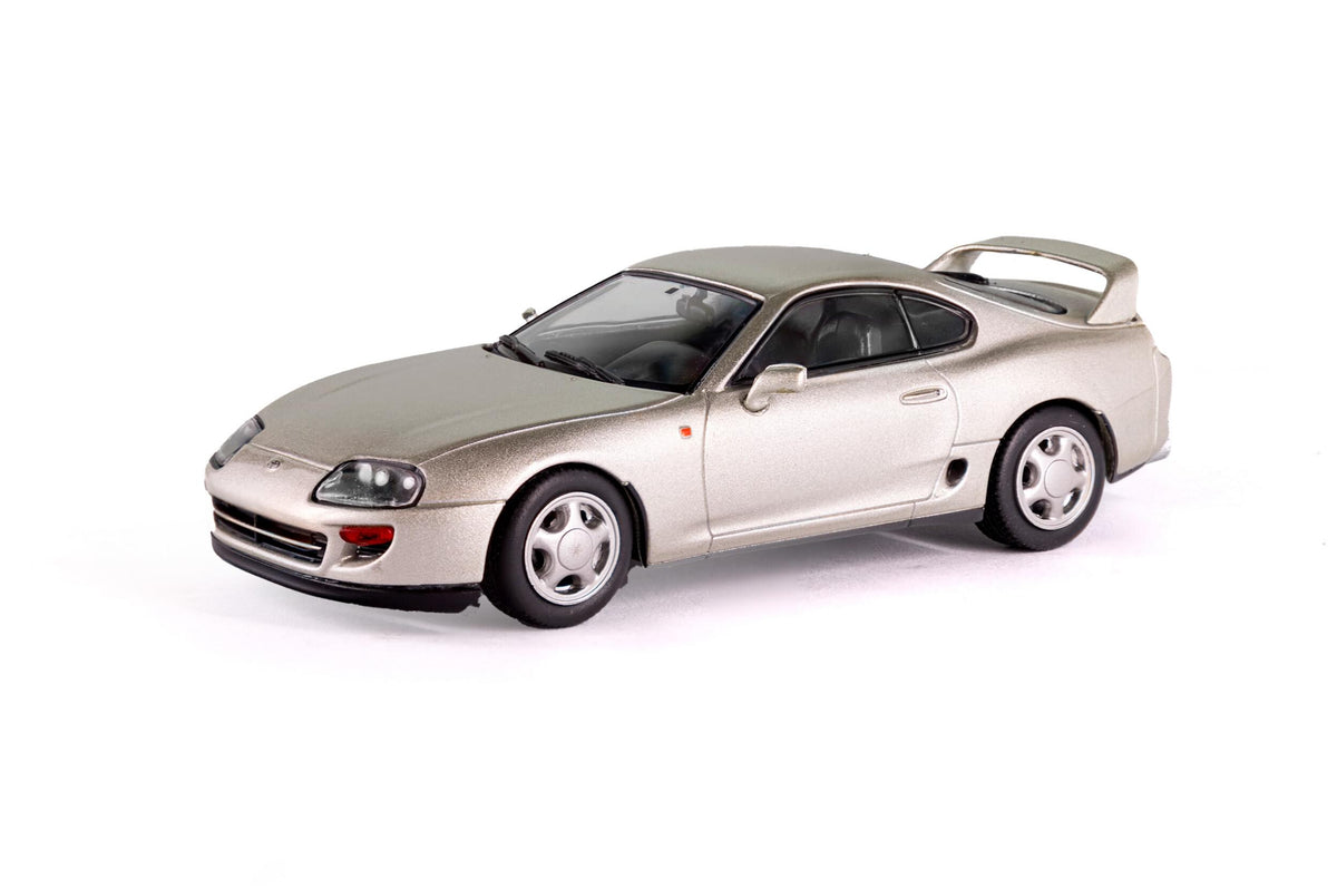 Voiture miniature 1/43 Toyota Supra MKIV Argent métallisé 2002 Solido S4314002 - Breizh Modélisme.