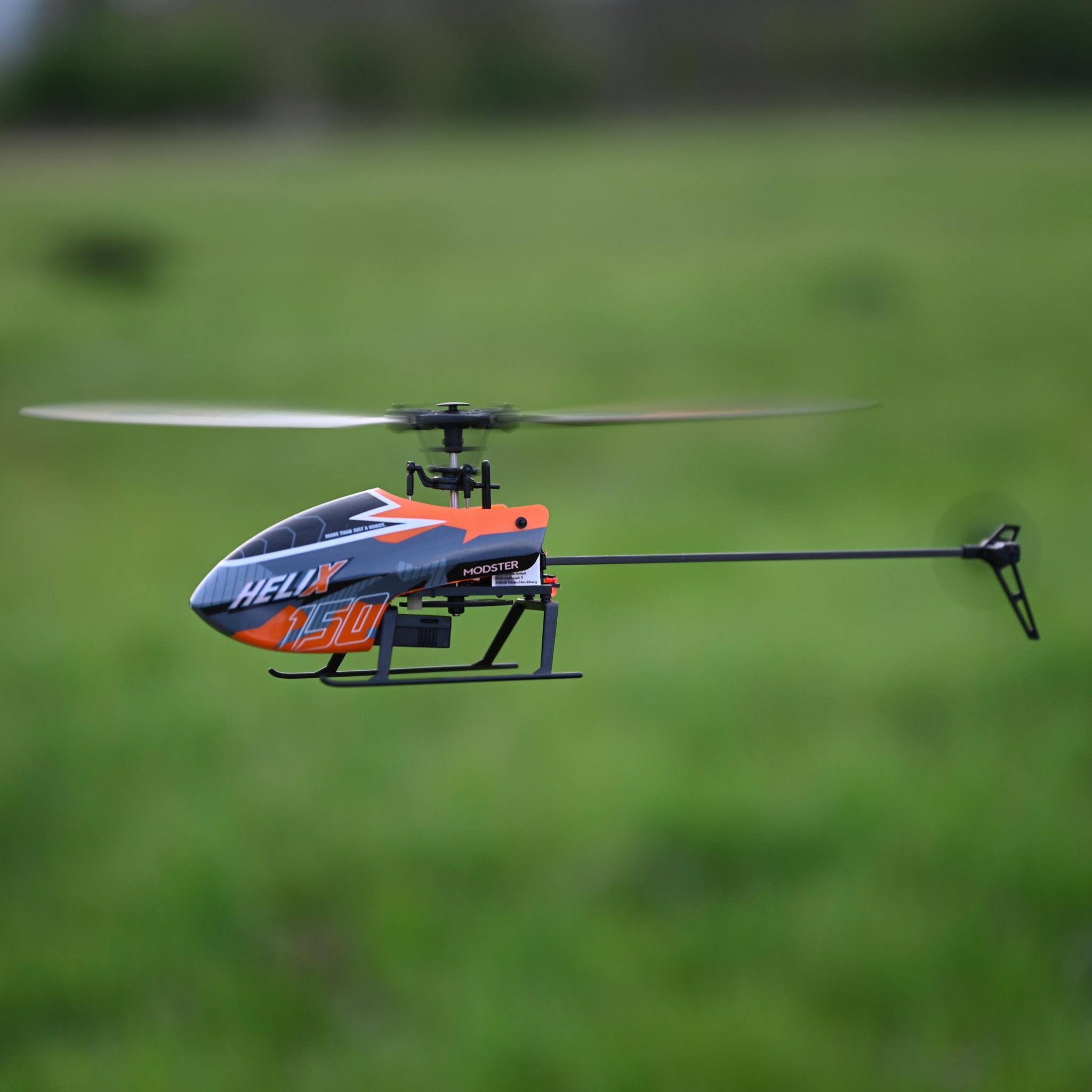 Hélicoptère RC HeliX 150 Flybarless RTF