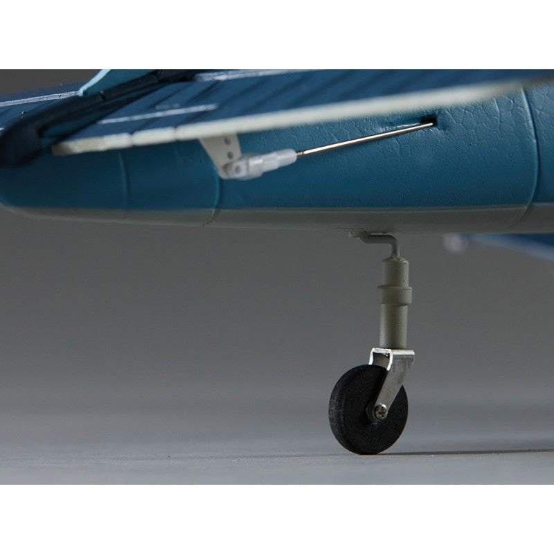 Avion RC 750mm F4U Corsair Warbird PNP kit DB001PB