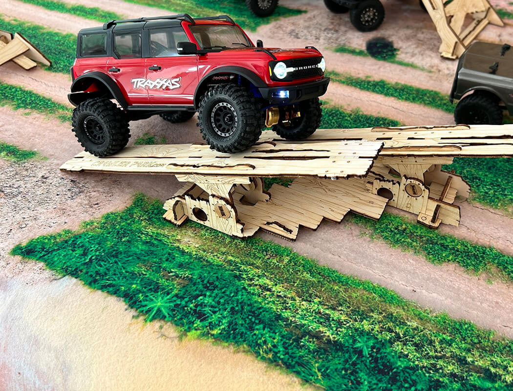 Kit de démarrage circuit 1/18 et 1/24 RC Crawler park avec 5 obstacles