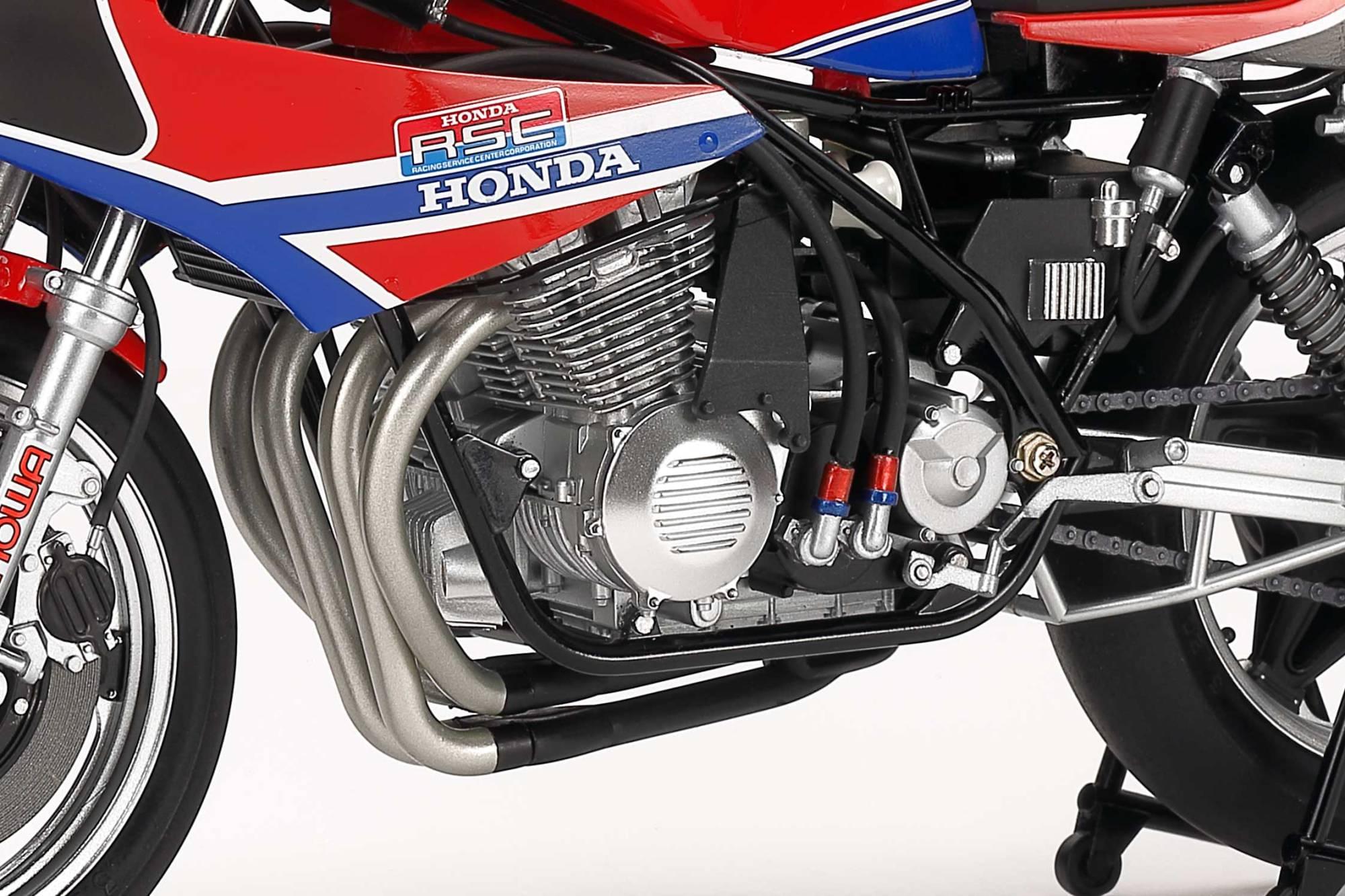 Maquette moto Honda RS1000 1/12 - 14014