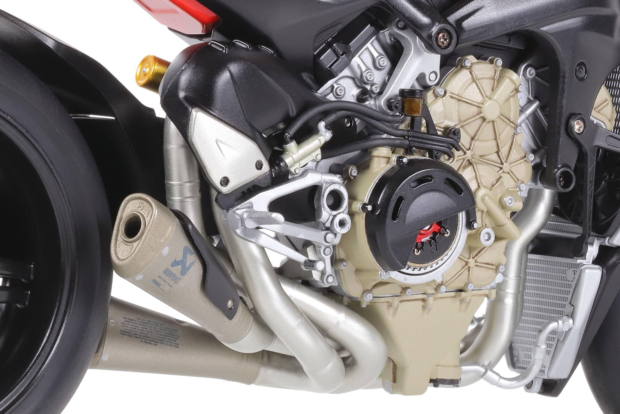 Maquette moto Ducati Superleggera V4 + kit course Tamiya 14143