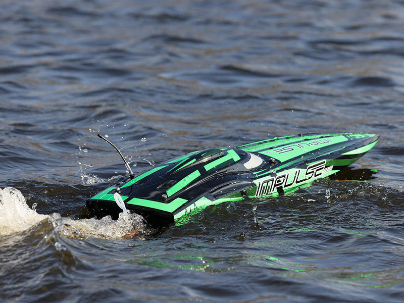 Bateau Télécommandé ProBoat Impulse 32 Brushless Deep-V RTR vert