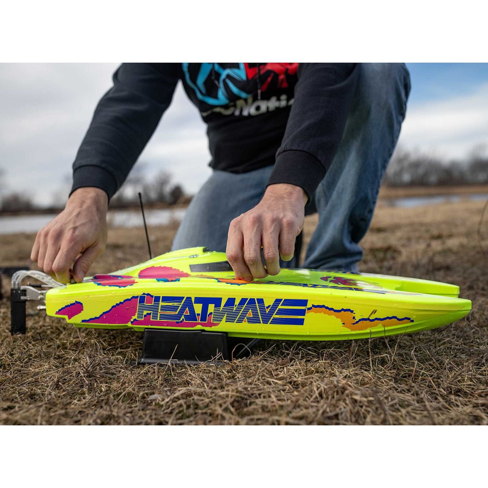 Catamaran Blackjack 24 V2 Brushless RTR - PRB08049T1"