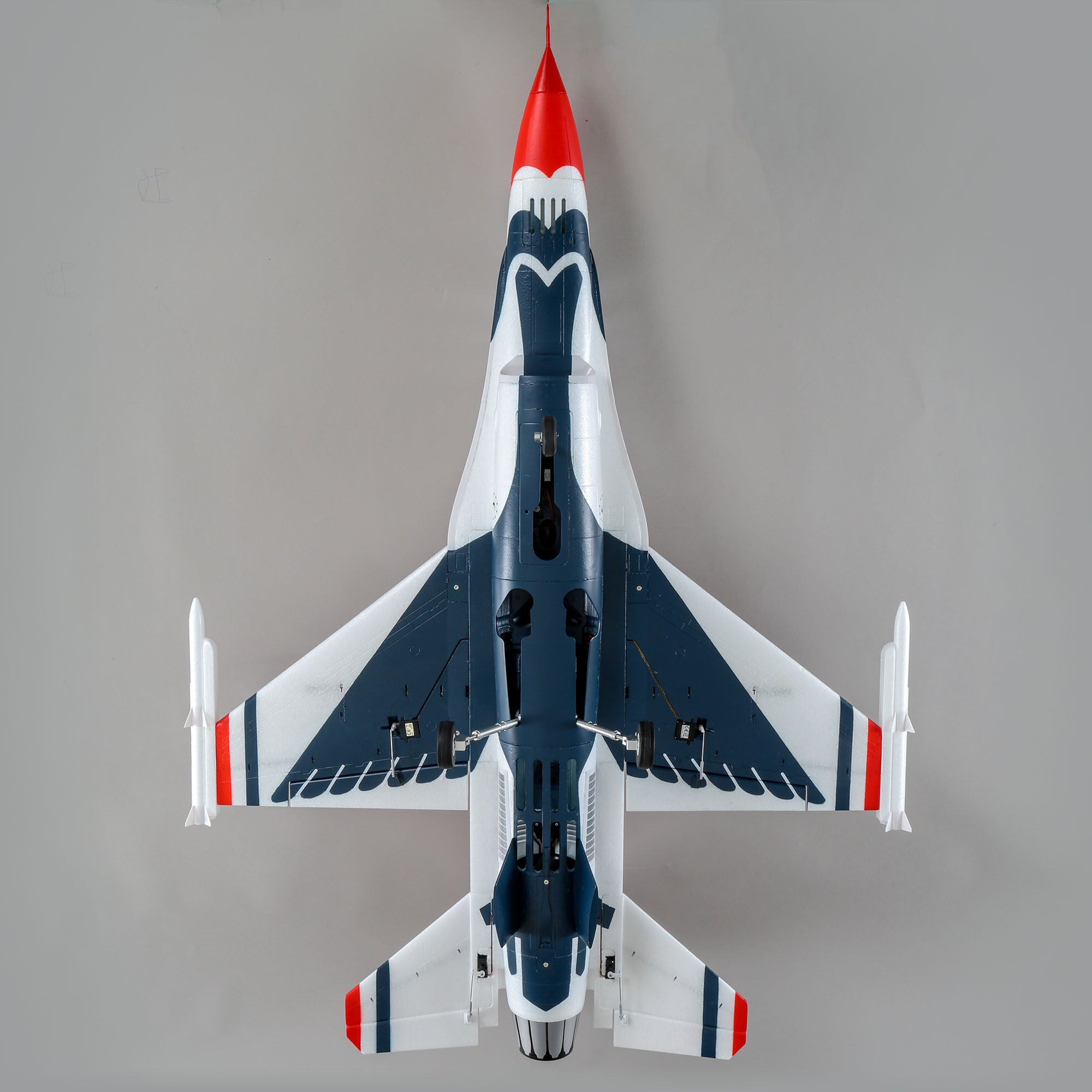 Avion F-16 Thunderbirds 70 mm EDF Jet BNF Basic avec AS3X et SAFE EFL178500