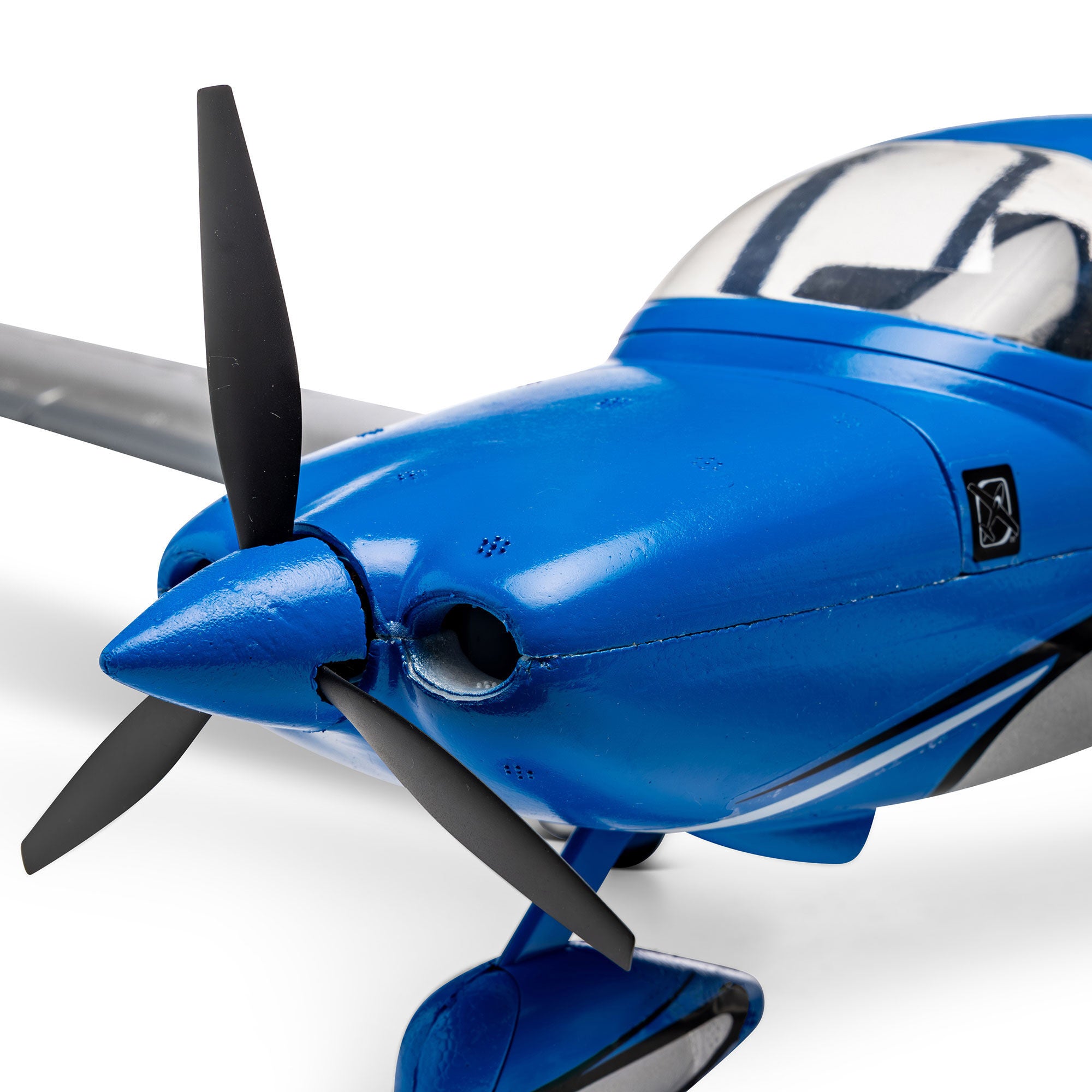 Avion E-Flite UMX Cirrus SR22T BNF Basic avec AS3X et SAFE Select EFLU15950