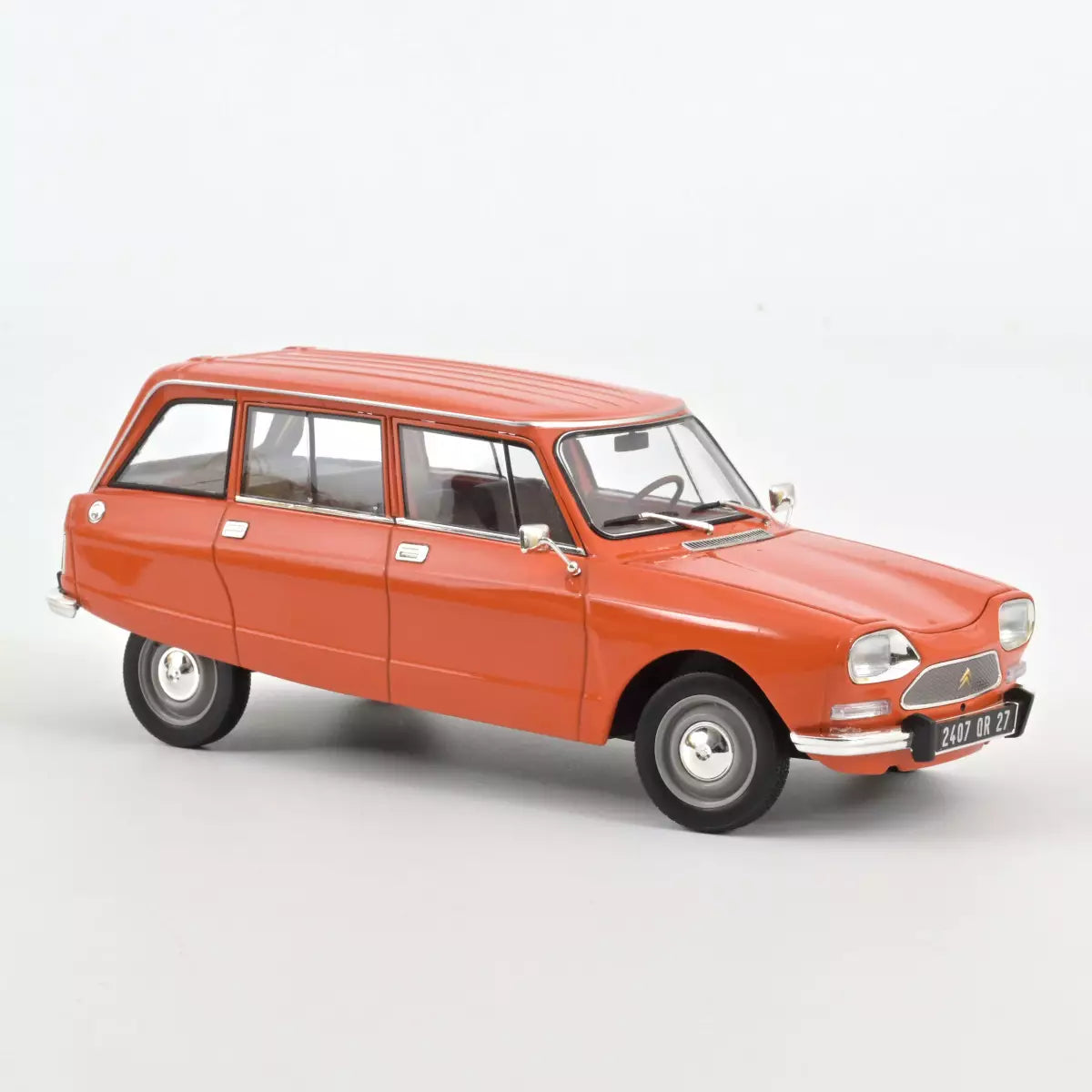 Voiture miniature collection 1/18 Citroën Ami 8 Break 1975 Ténéré Orange Norev 181674