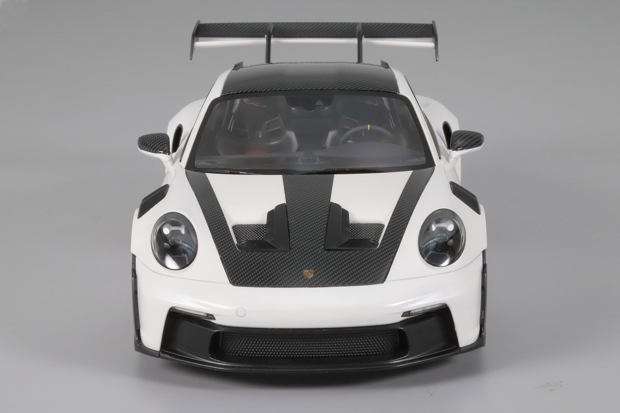 Maquette Tamiya Porsche 911 GT3 RS (992) - 24370