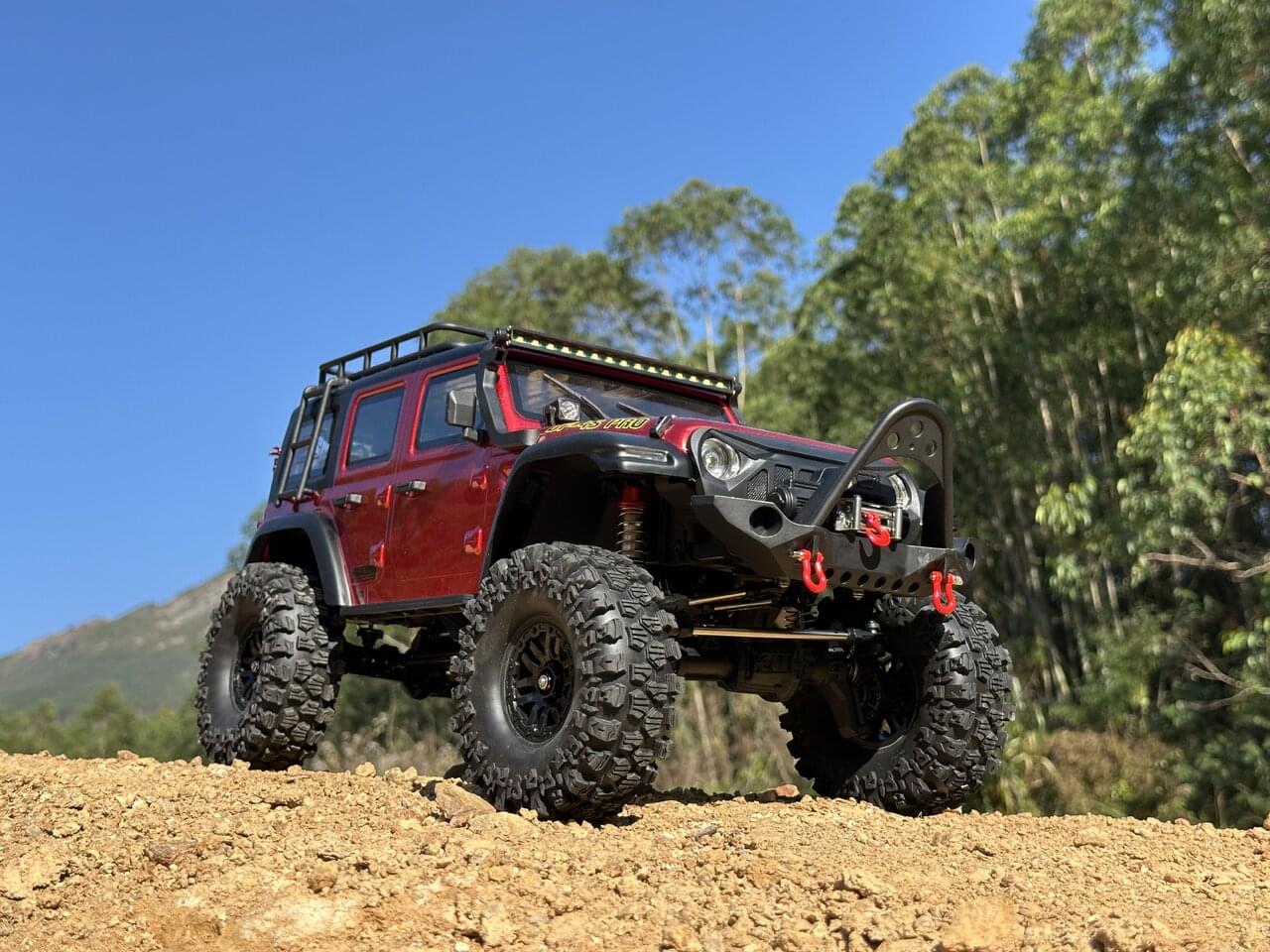 DF Models Crawler RC DF-04S PRO 1/10 Scale rouge métal – Brushless RTR 3227