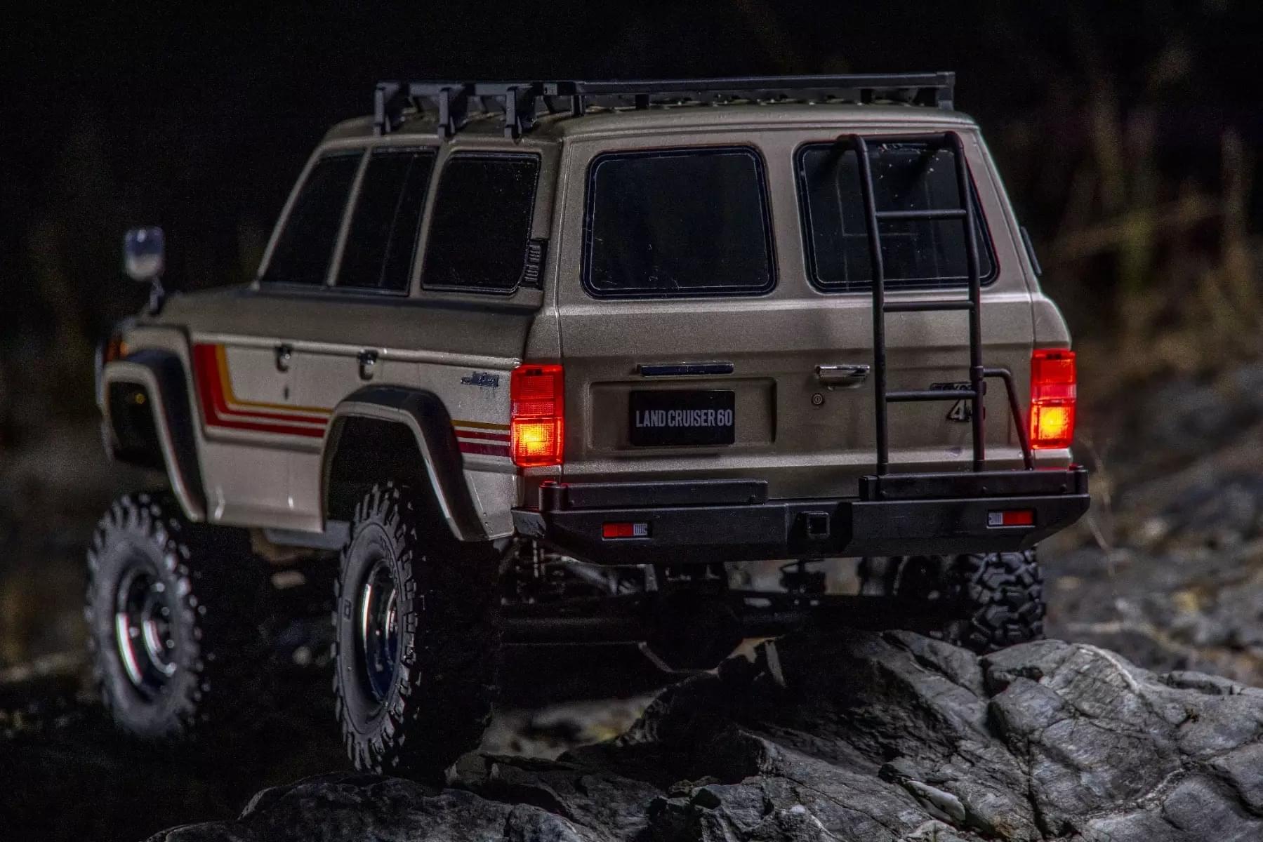 Scale Kyosho KC10 Toyota Land Cruiser 60 Crawler 4WD 1/10 - 34801T1B