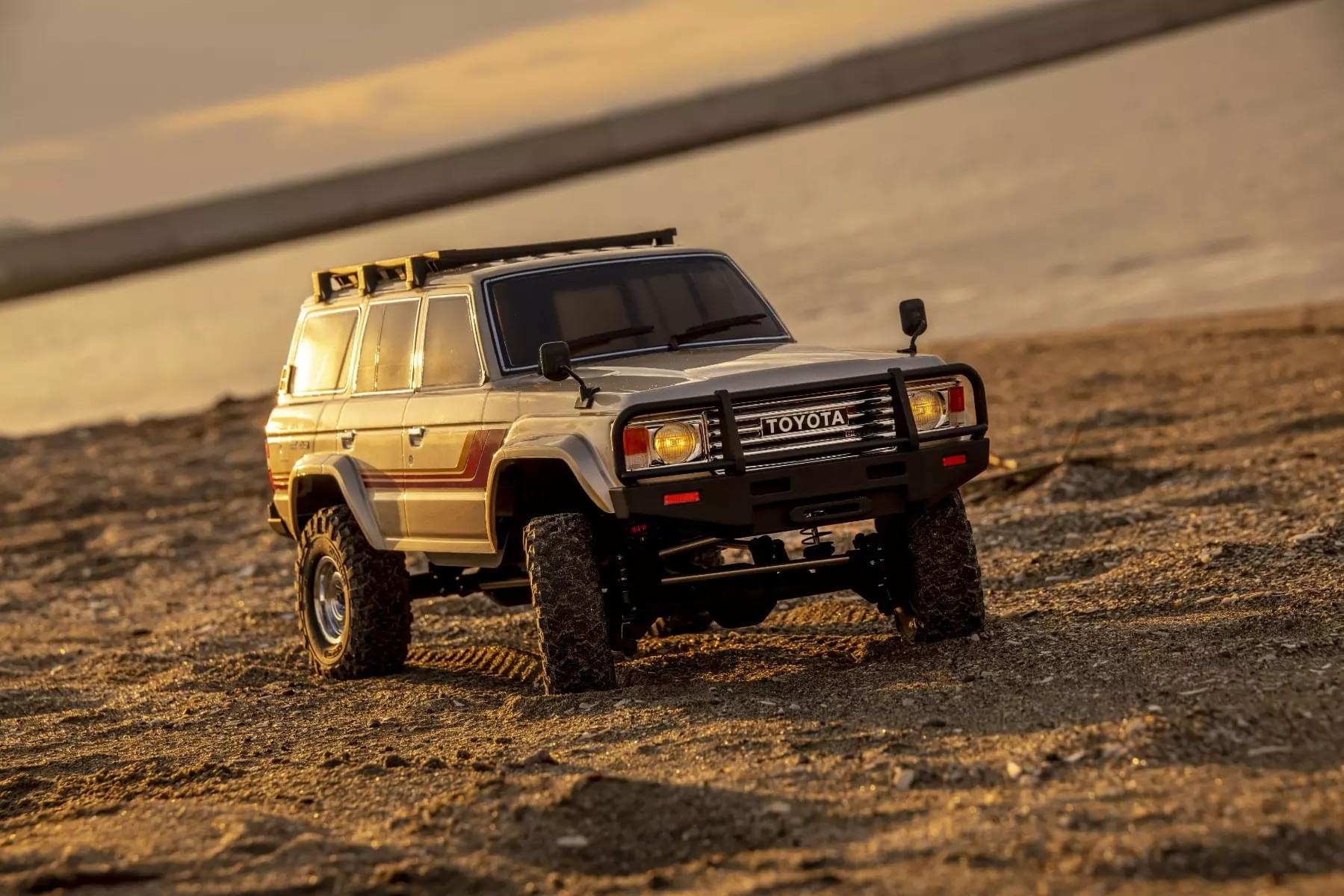 Scale Kyosho KC10 Toyota Land Cruiser 60 Crawler 4WD 1/10 - 34801T1B