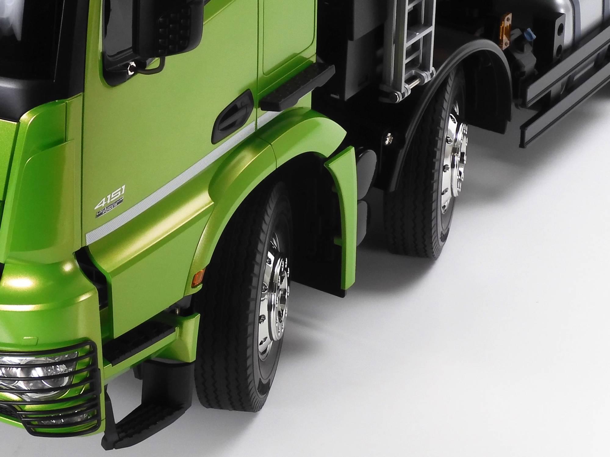 Tamiya Camion Benne Mercedes Arocs 4151 8x4 KIT Vert 47523