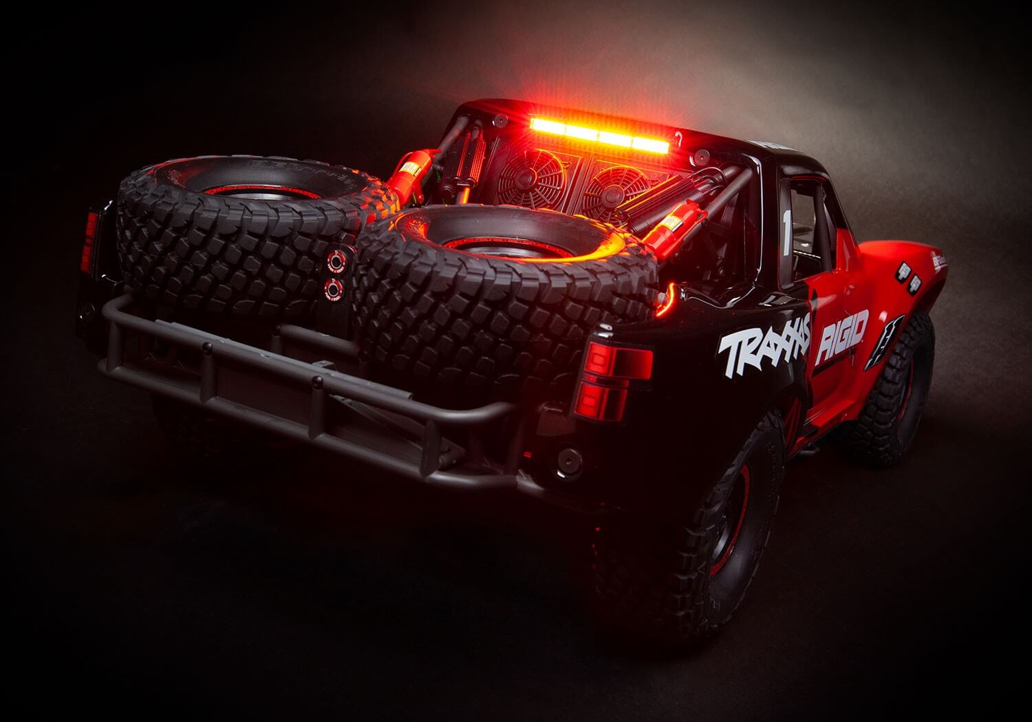 Traxxas 8485 Kit Leds + Alimentation amplificateur pour l'UDR