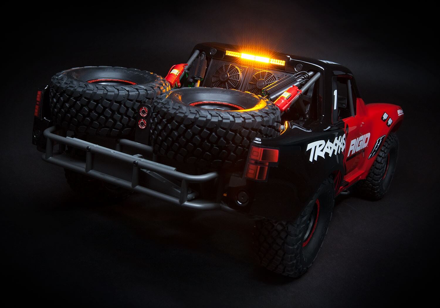 Traxxas 8485 Kit Leds + Alimentation amplificateur pour l'UDR