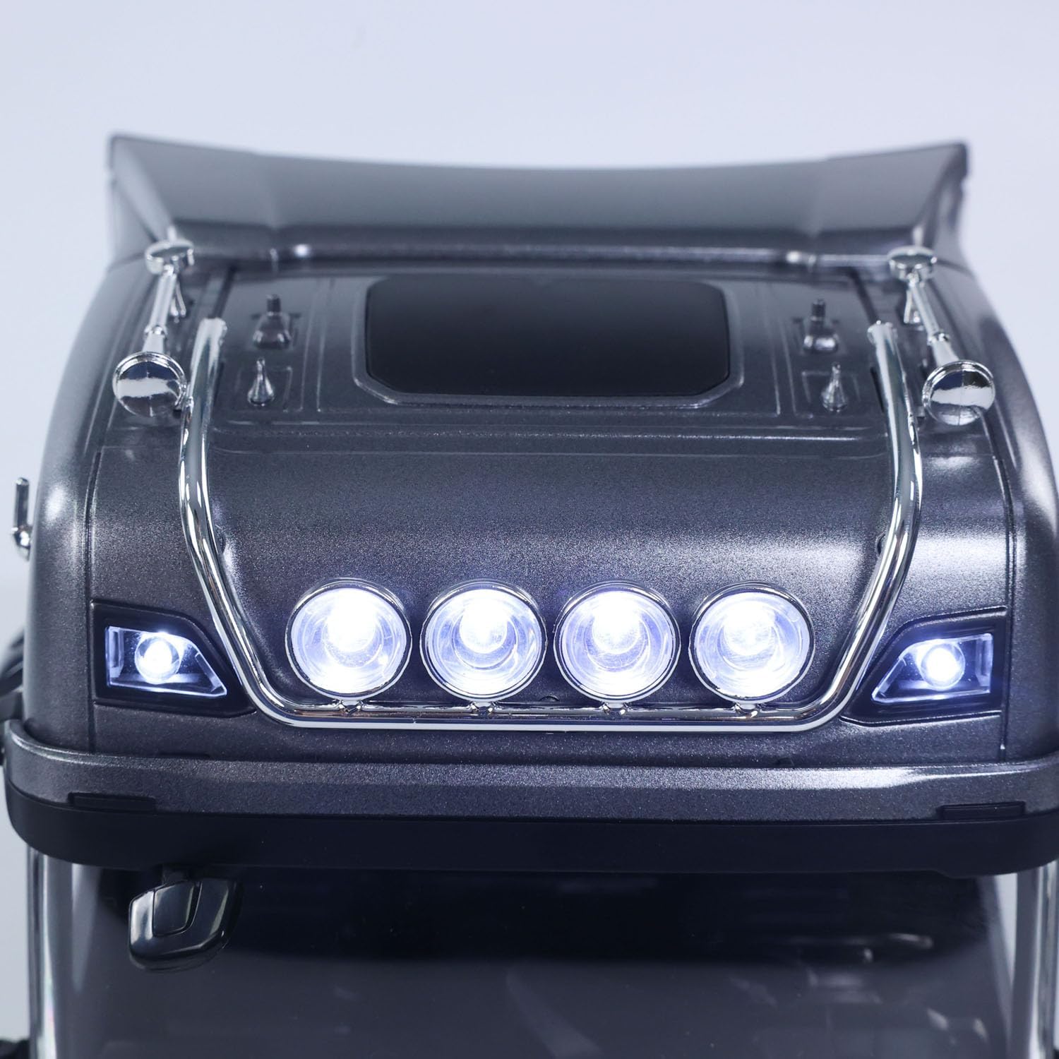 Camion Huina Scania 770S RC Truck RTR gris