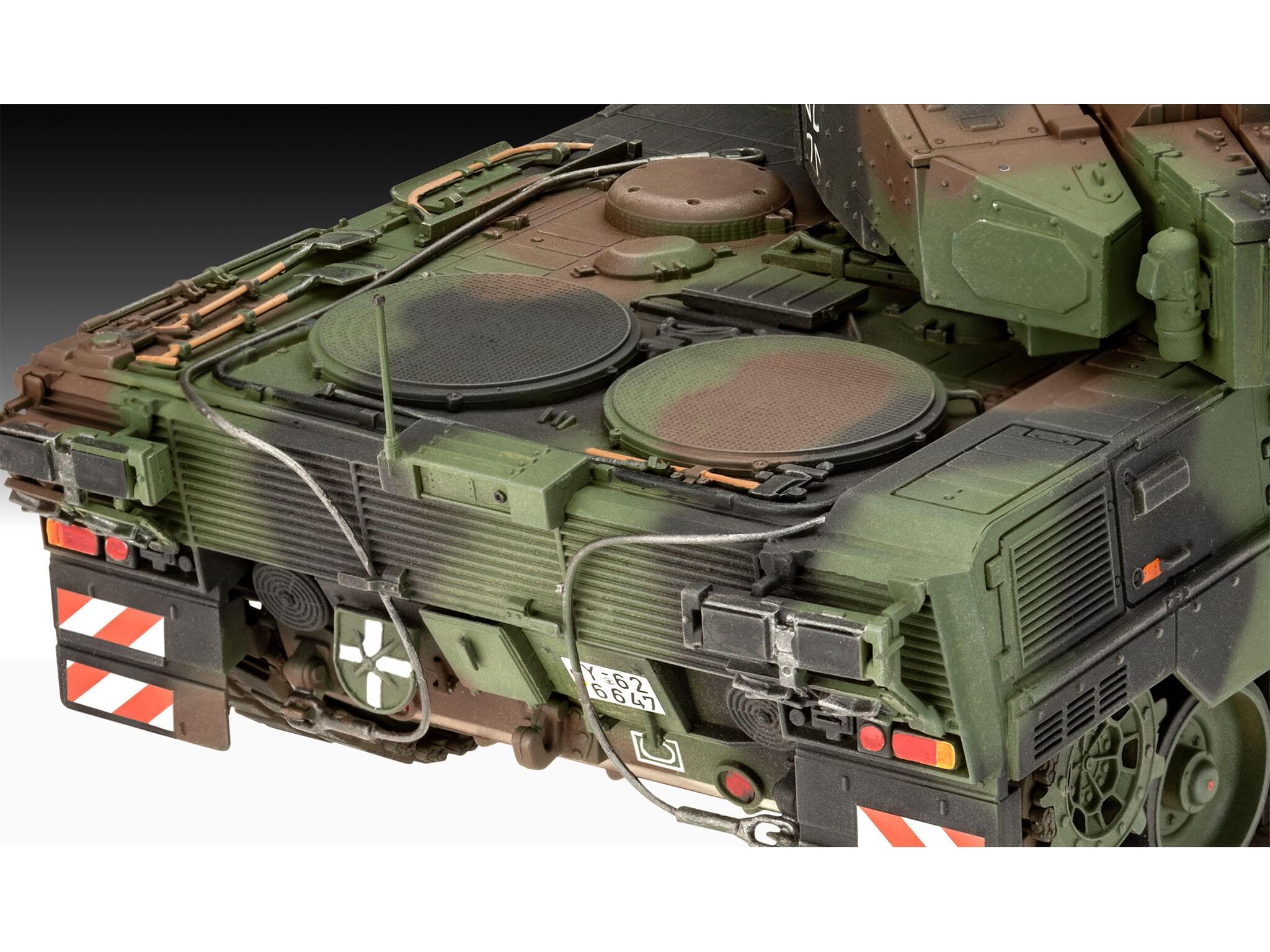 Maquette militaire Revell 63360 Model Set Leopard 2A7A1 avec accessoires de base