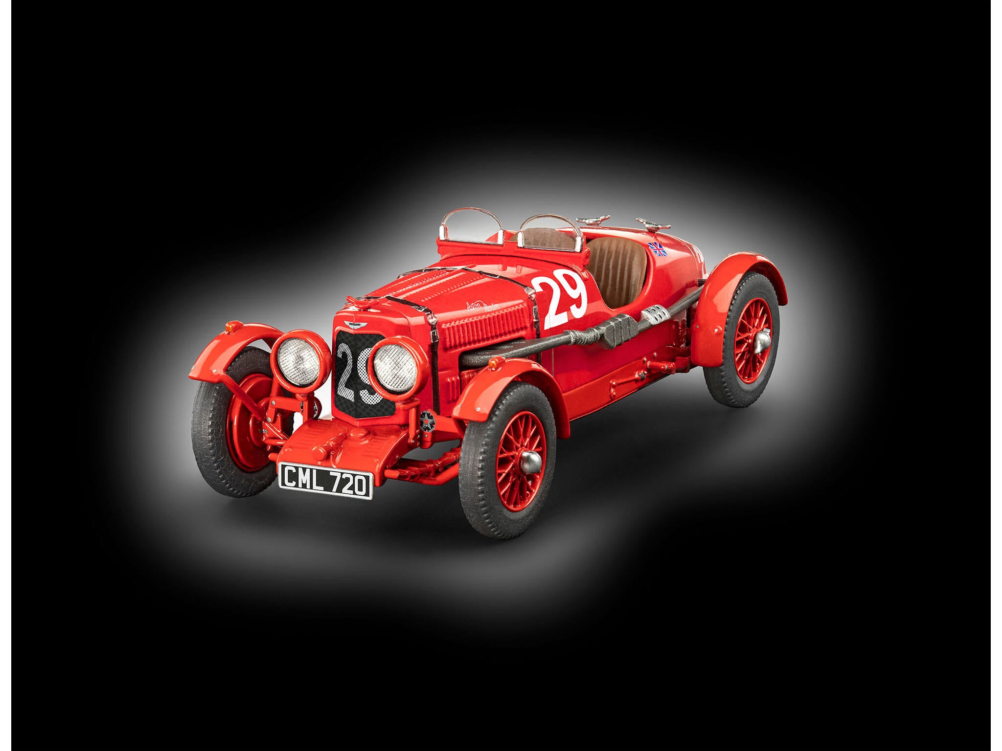 Maquette Revell Starter kit 77751 Aston Martin Ulster avec accessoires de base