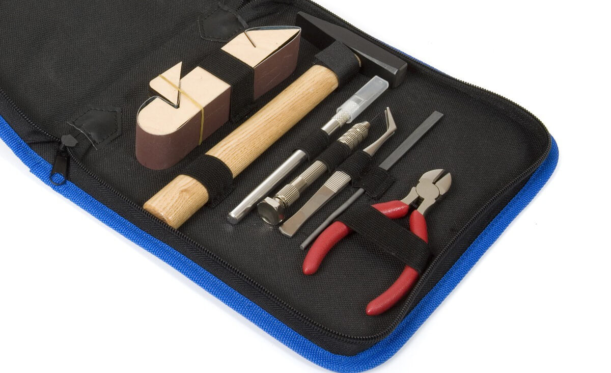 Coffret d'outils réalisations maquettes bois - Occre 19103
