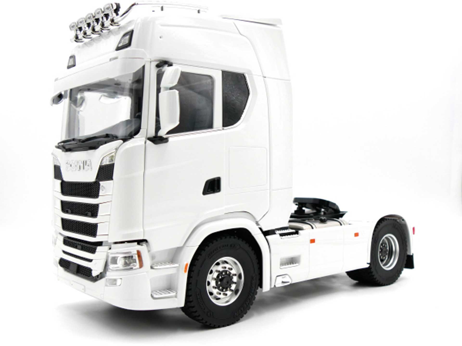 FM Electrics Camion Scania 4x4 truck RTR 1:14 blanc - Breizh Modélisme.