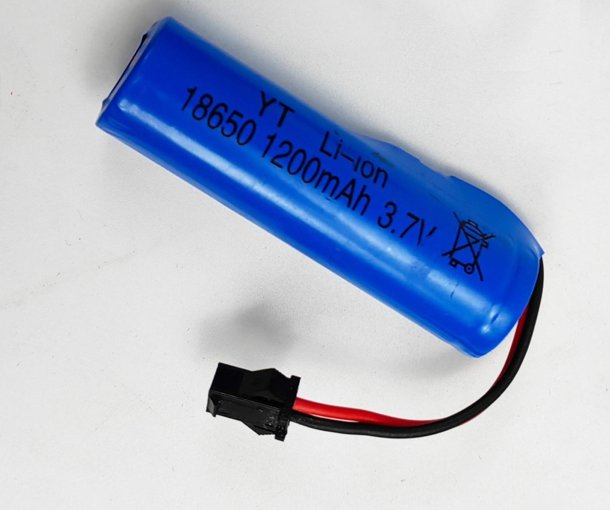 Batterie Li-ion 3.7V 1200mAh - DF Models 9941 - Breizh Modélisme.