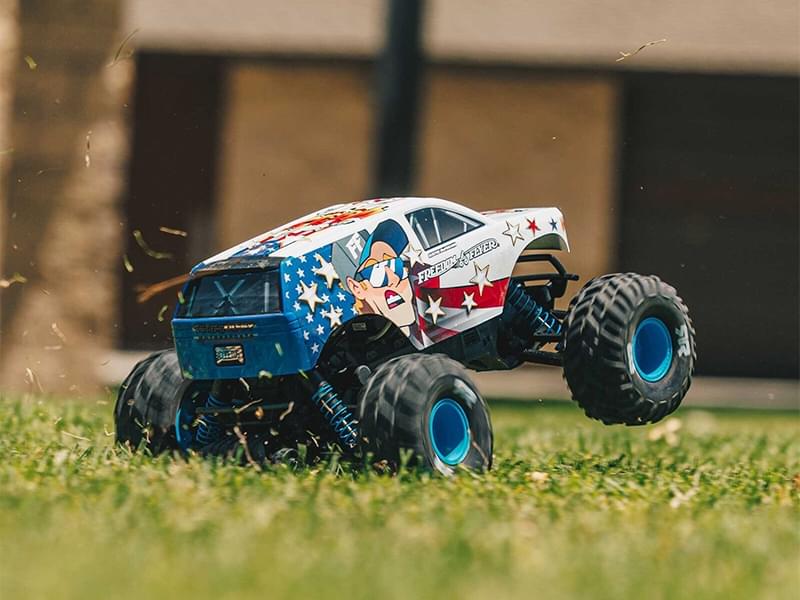 Arrma 1/10 Freedom Flyer 223S 2WD RTR brushless 2/3S