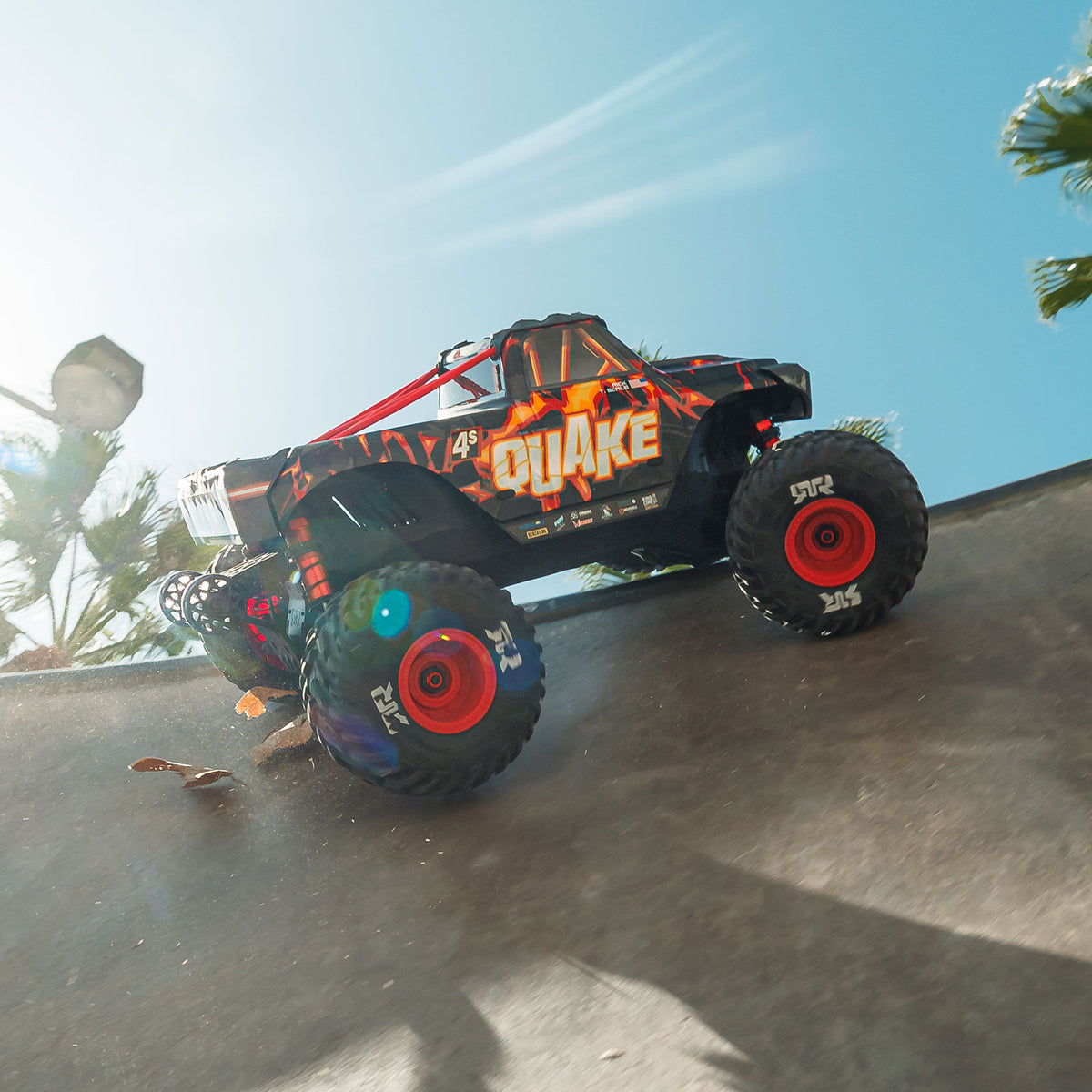 Monster truck RC ARRMA Quake 4S DSC 4x4 RTR 1/8 rouge/noir – ARA4437T1