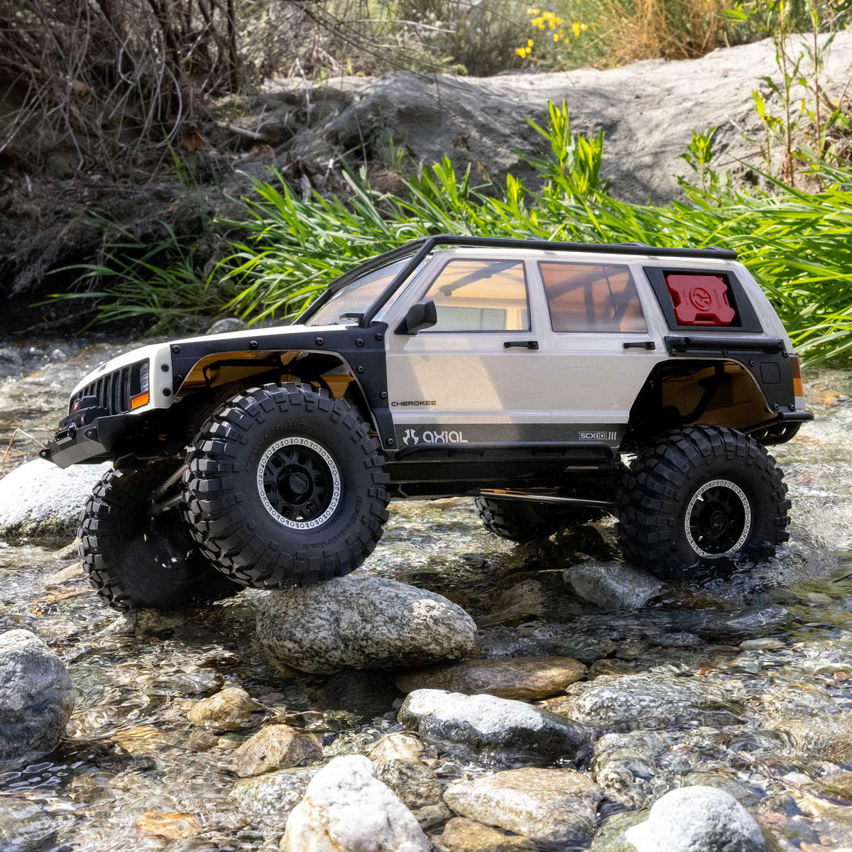 Crawler Axial SCX10 III Jeep Cherokee XJ 1/10 4x4 RTR blanc AXI-2037T2