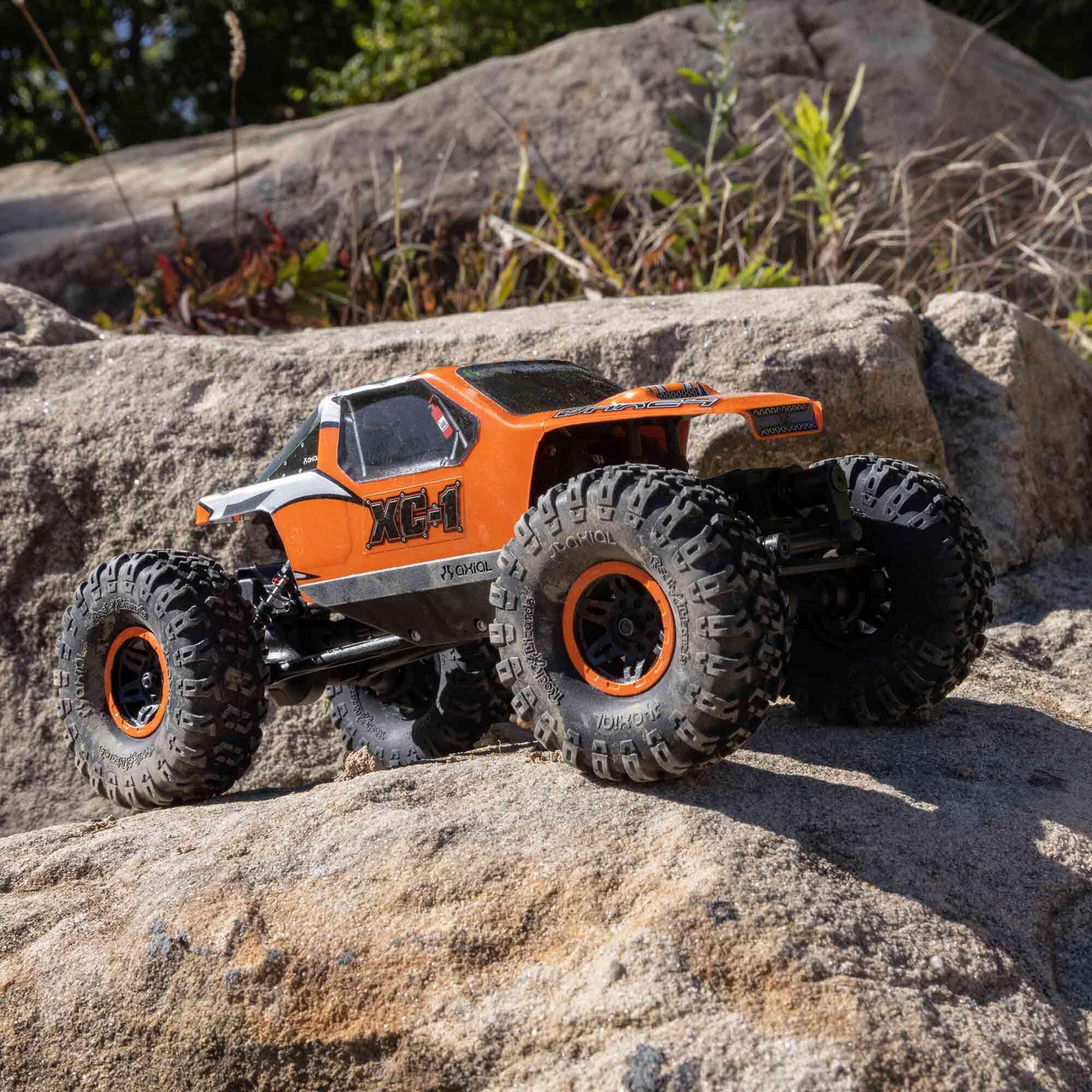 Mini rock crawler tout-terrain 4x4 AX24 XC-1 4WS RTR 1/24 orange - AXI00003T2