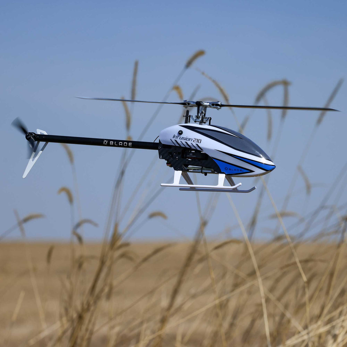 Hélicoptère RC Blade InFusion 210 BNF Basic AS3X SAFE – BLH01550
