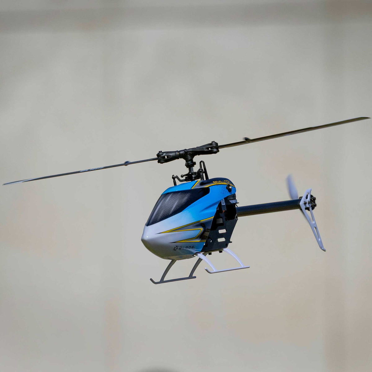 Hélicoptère RC Blade Revolution 155 CP RTF SAFE – BLH01600