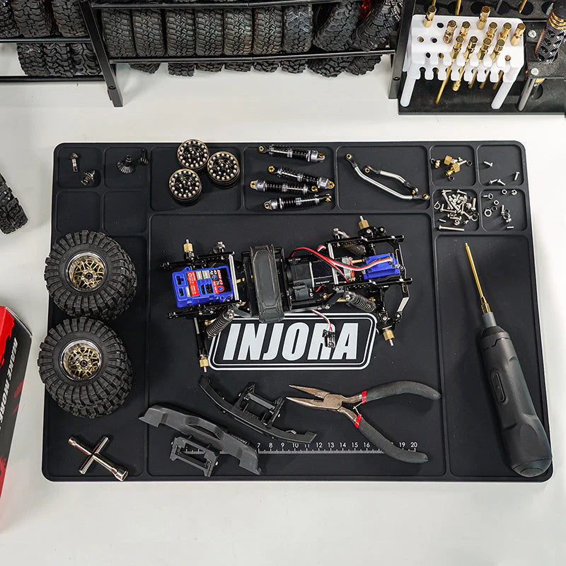 Tapis de travail en silicone INJORA pour voiture 1/18 1/24 RC (420 x 297 mm) - Tool-64 - Breizh Modélisme.