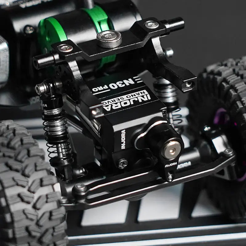 Servo N30 Nano PRO en aluminium avec servo-sauveur Injora pour SCX30 1/30 - Breizh Modélisme.