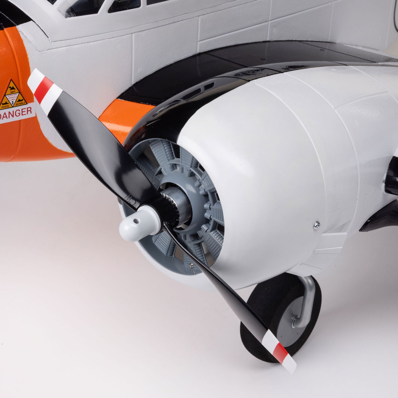 E-Flite Beechcraft D18 RC-45J 1.5m AS3+ SAFE BNF EFL3726