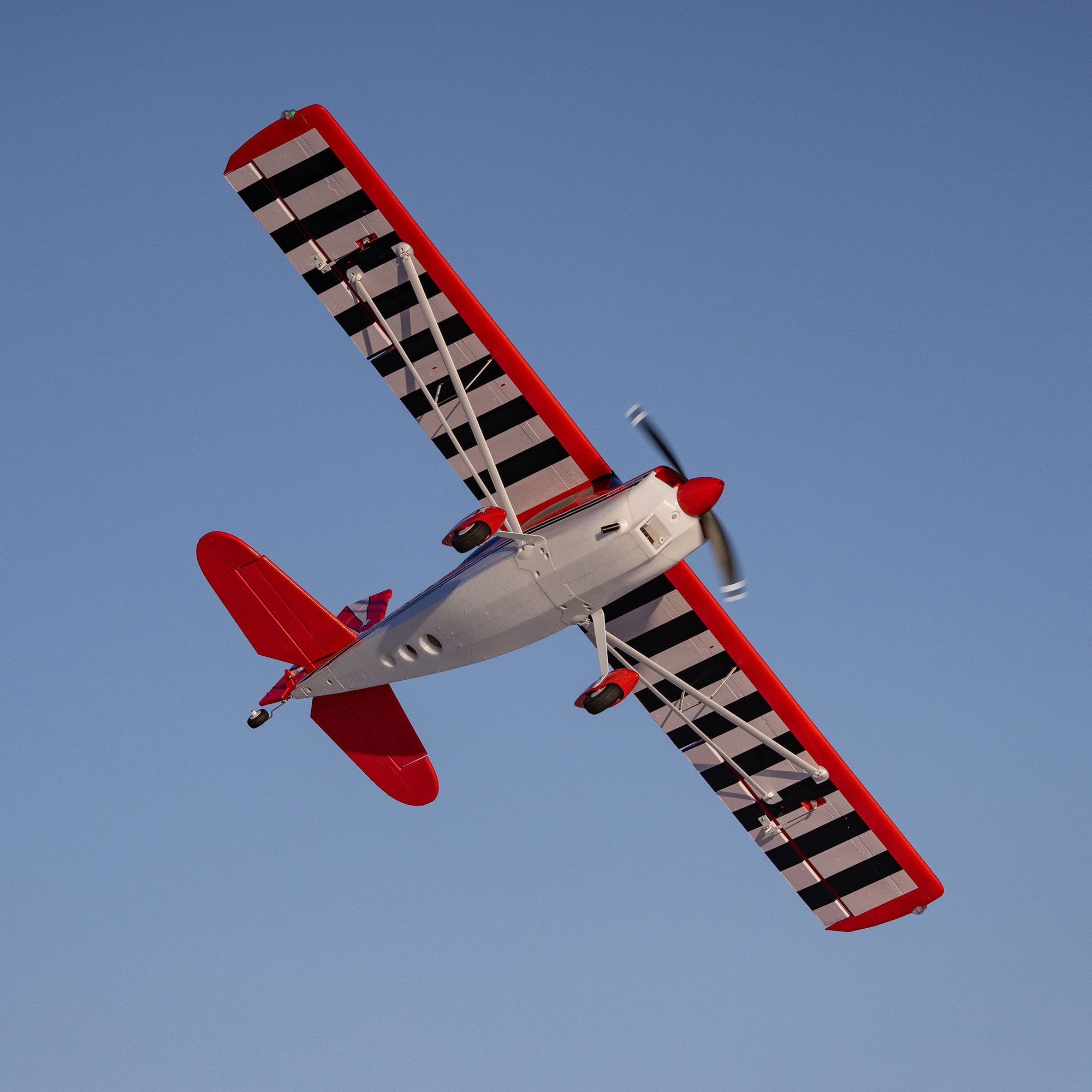 Avion RC E-Flite Super Decathlon 1.2m PNP - EFL20575 - Breizh Modélisme.