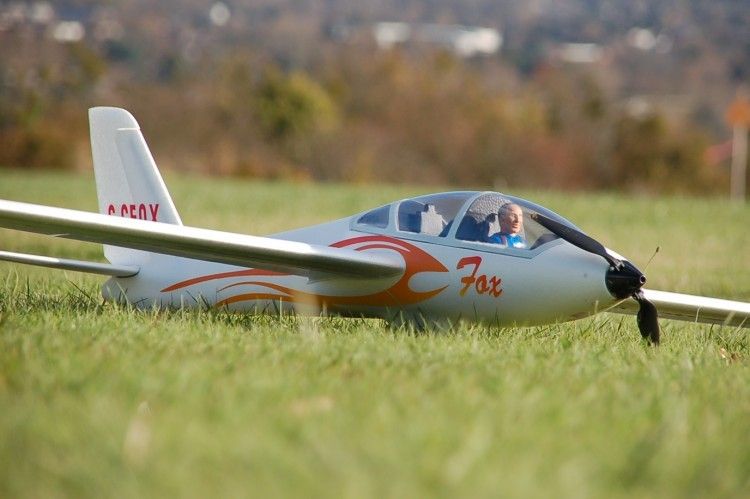 FMS Planeur 1/6 Fox V2 2300mm PNP - FMS023 - Breizh Modélisme.