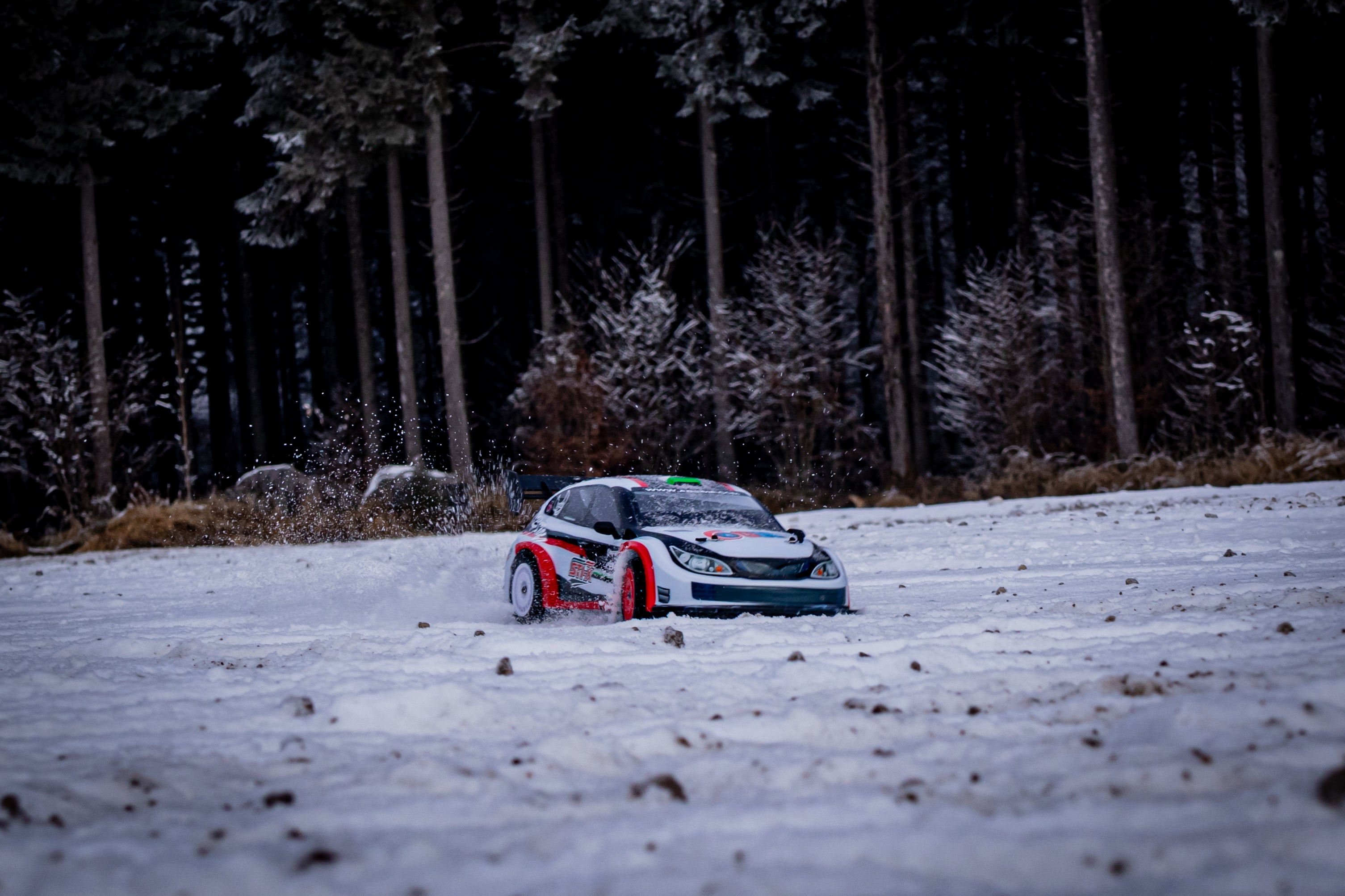 Rallye Absima 1/10 "STi-X" charbon 4WD RTR 12233 version Pack