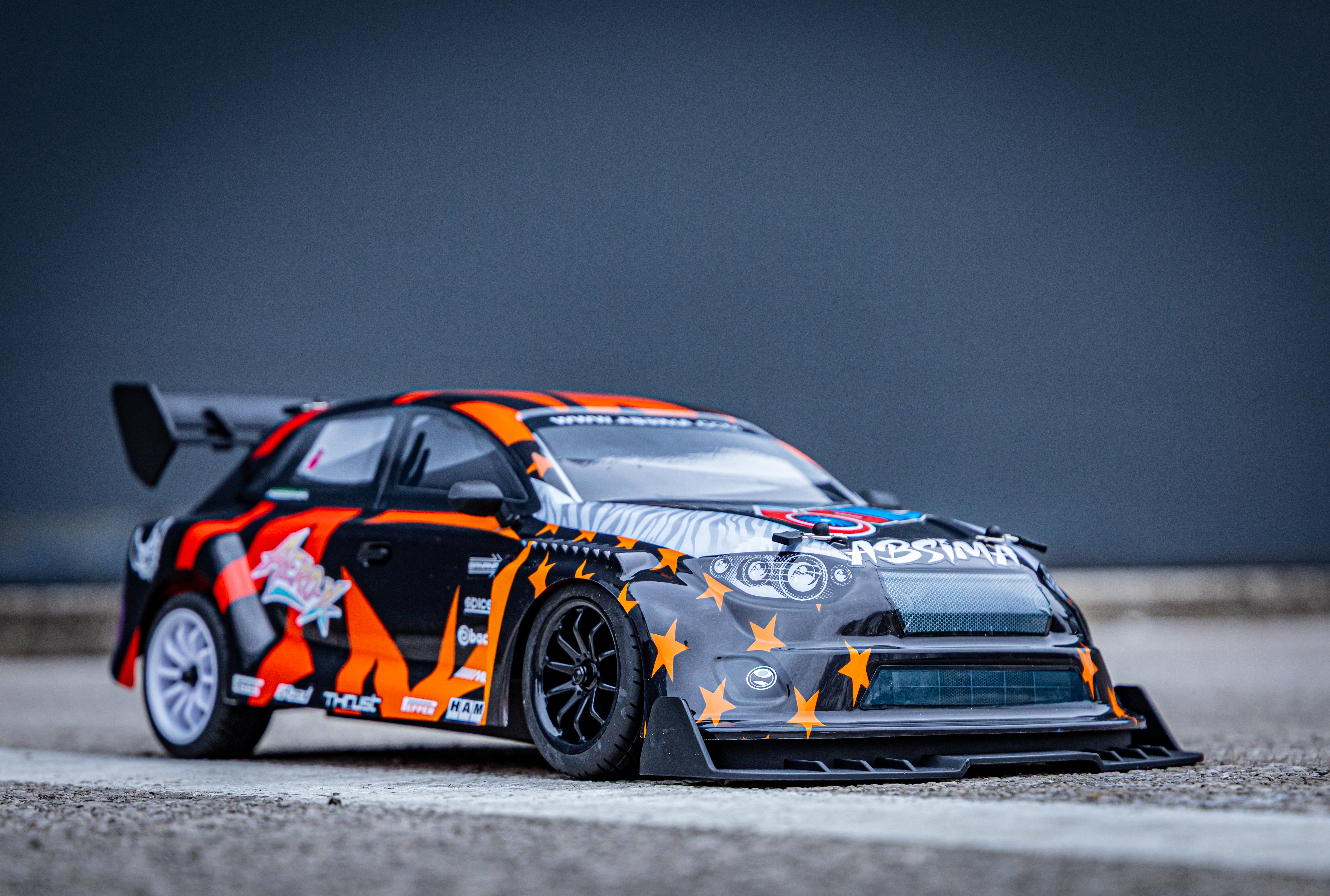 Piste Absima 1/10 "Aero-X" charbon 4WD RTR 12230 version Pack