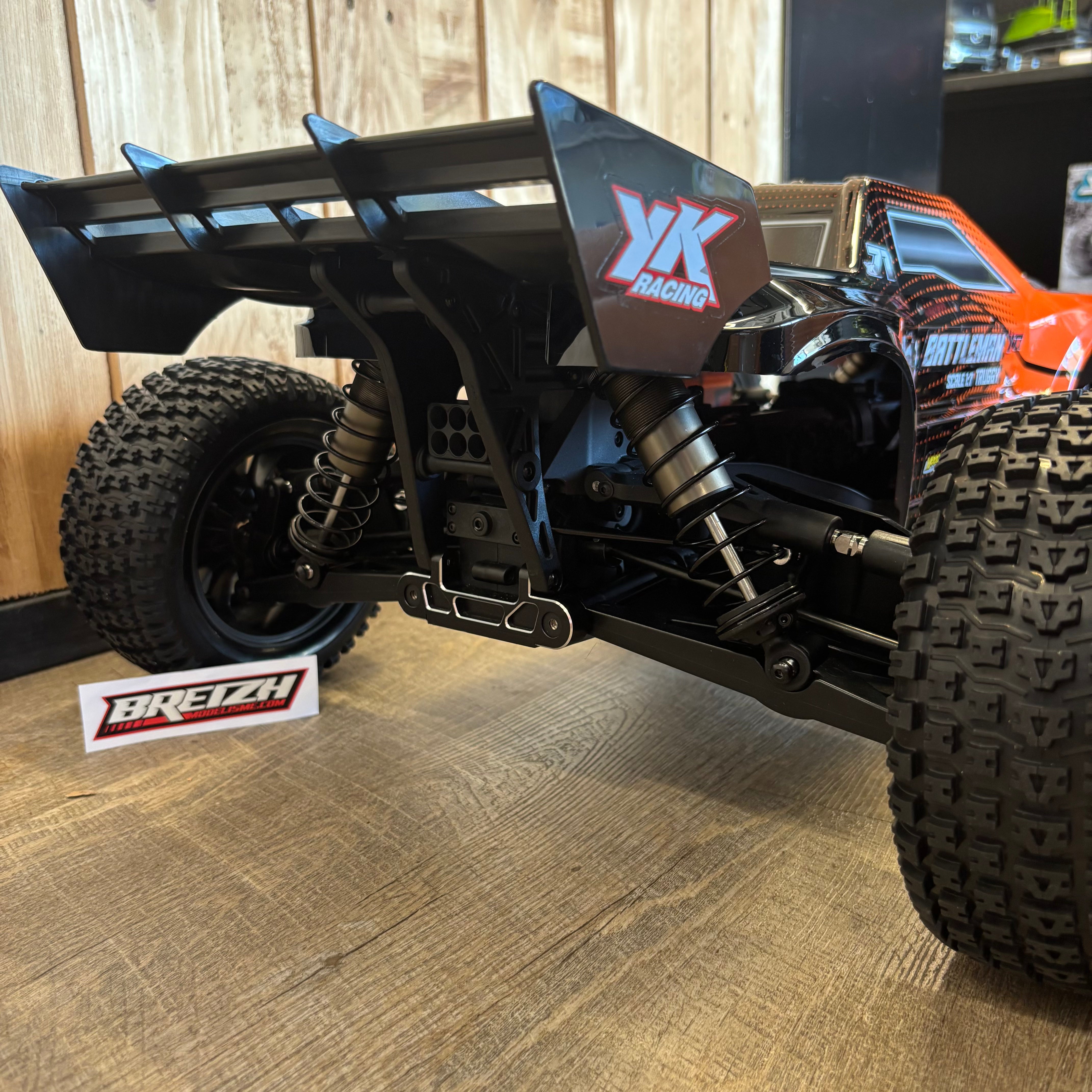 Yikong YT7 SE BATTLEMAN 1/7 Truggy 4WD Brushless Orange